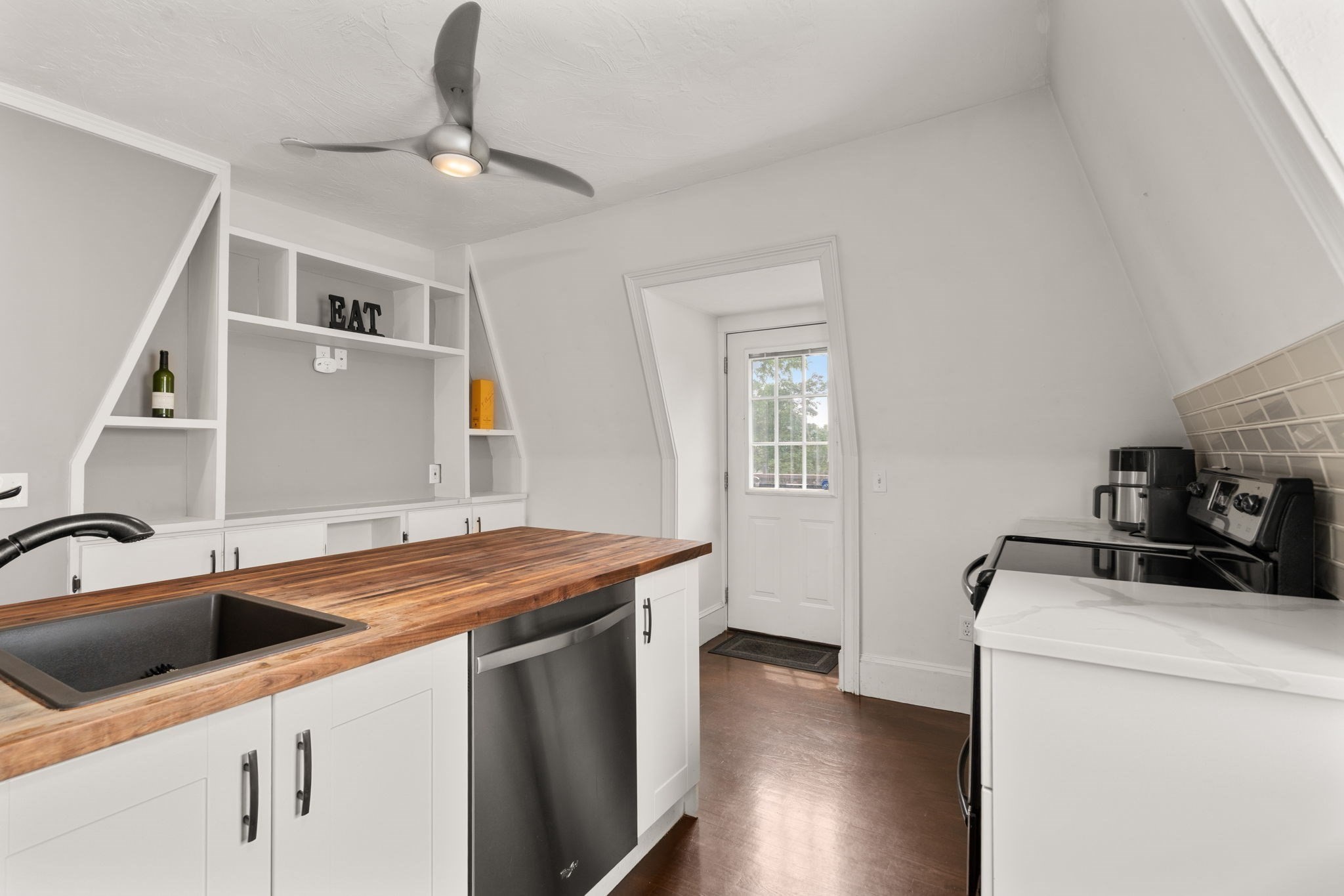 dorchester - #73388345
