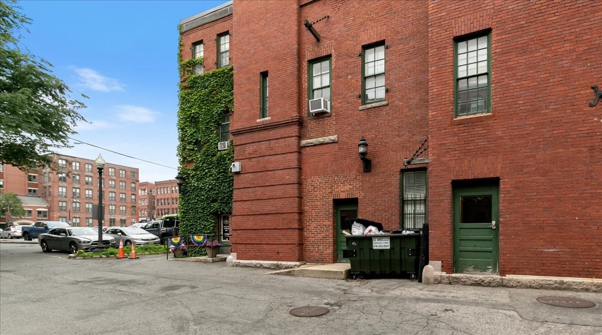 18 Essex Street Unit 22, Haverhill, MA 01830 - Image 24