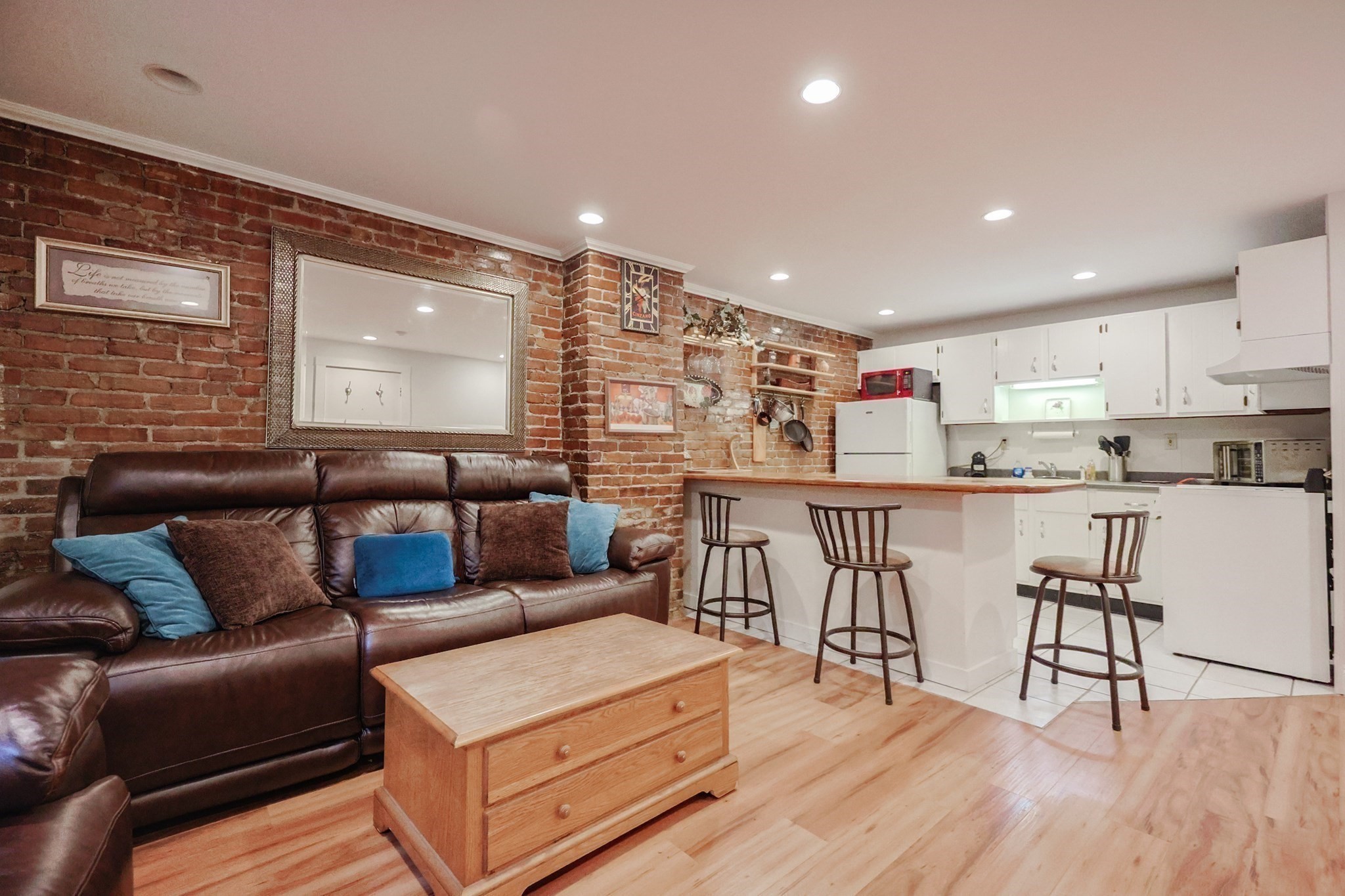 33 Inman St Unit 1B, Cambridge, MA 02139 - Image 3