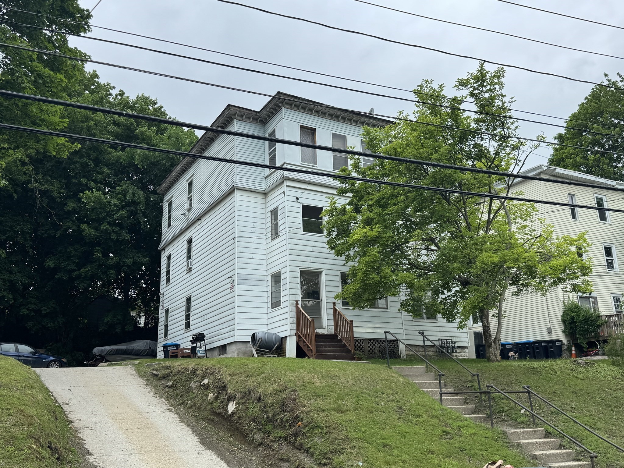 151 Onota St, Pittsfield, MA 01201 - Image 1