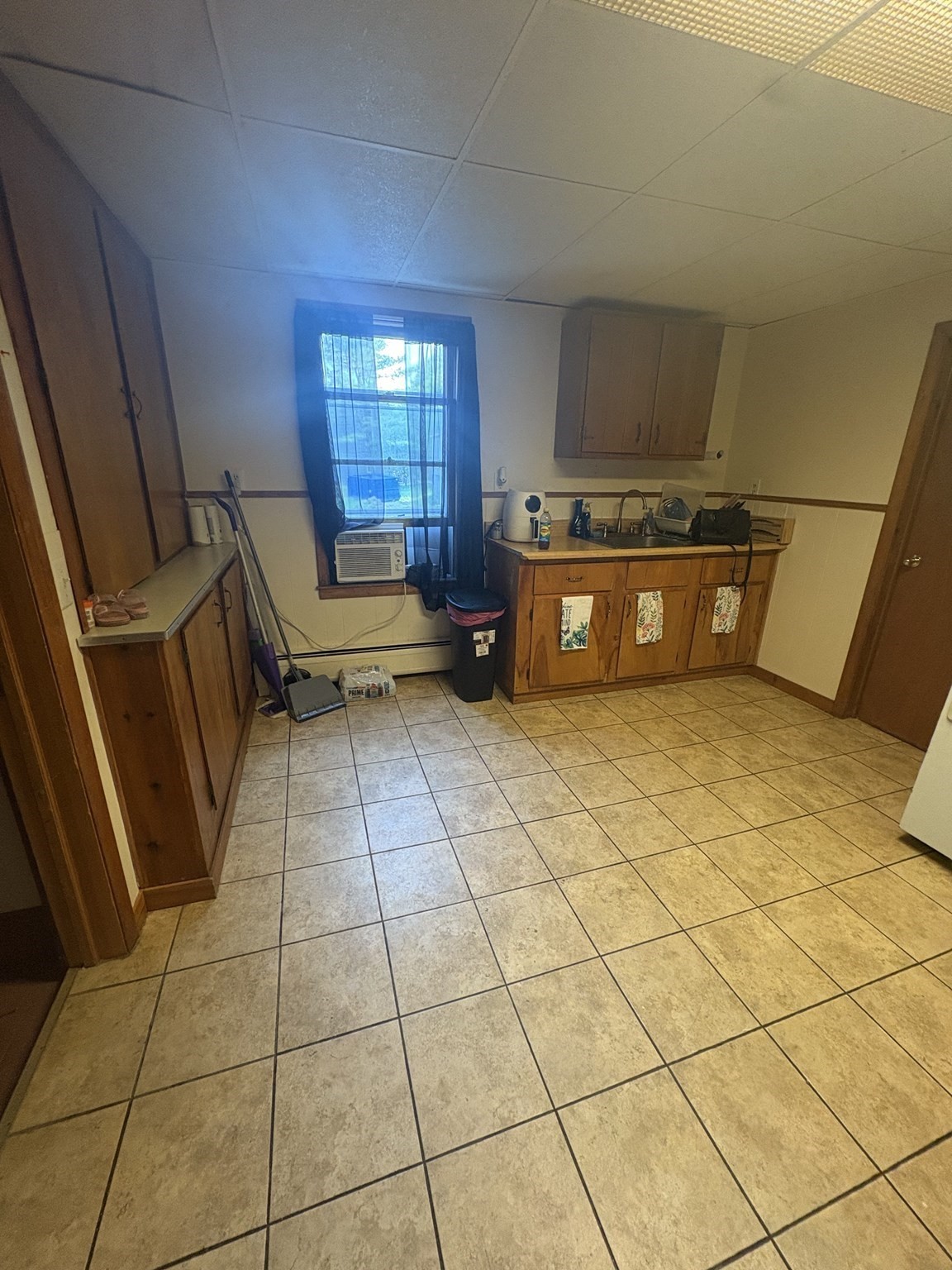 151 Onota St, Pittsfield, MA 01201 - Image 5