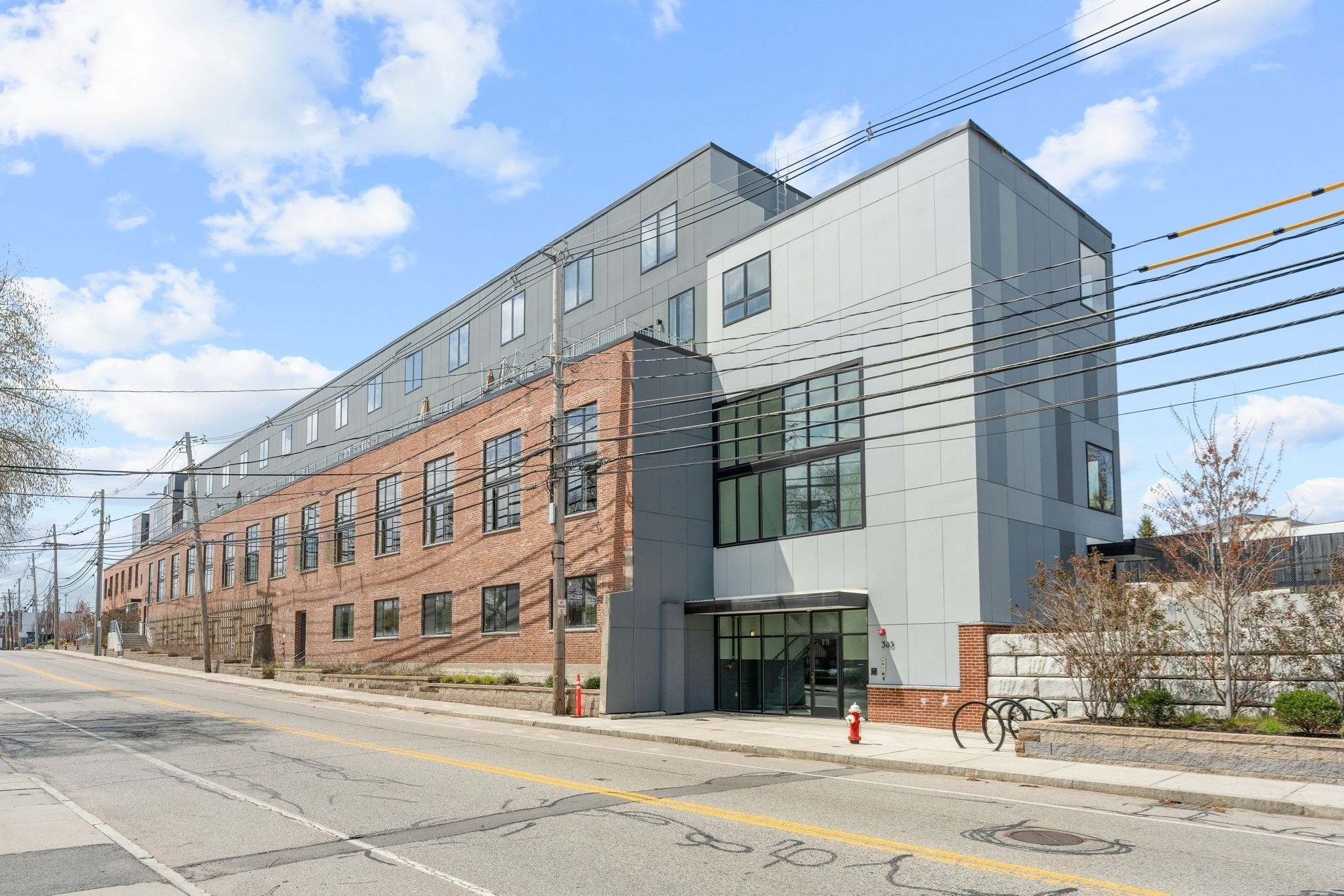 385 Pleasant St, Watertown, MA 02472 - Image 1