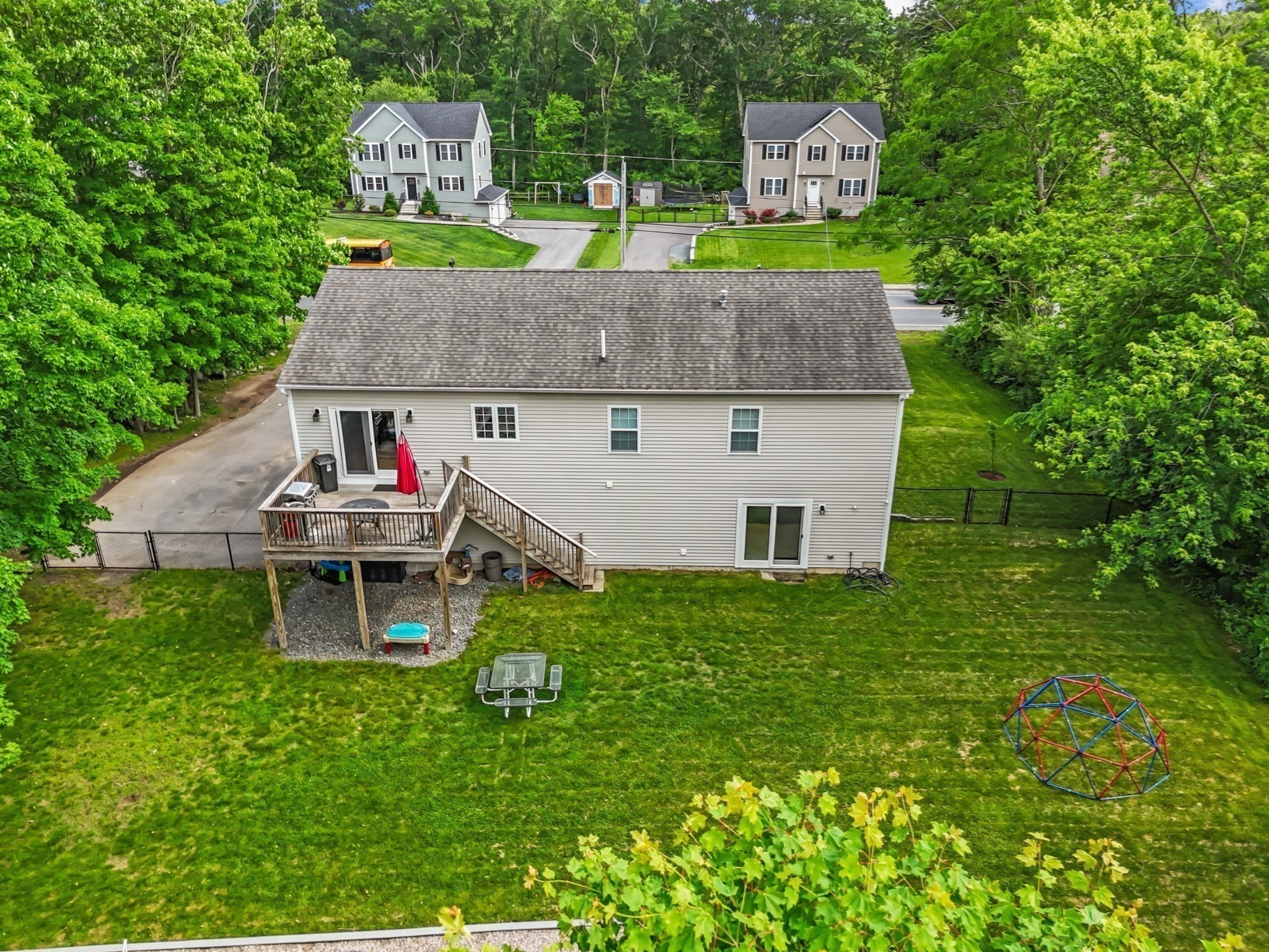 seekonk - #73390171