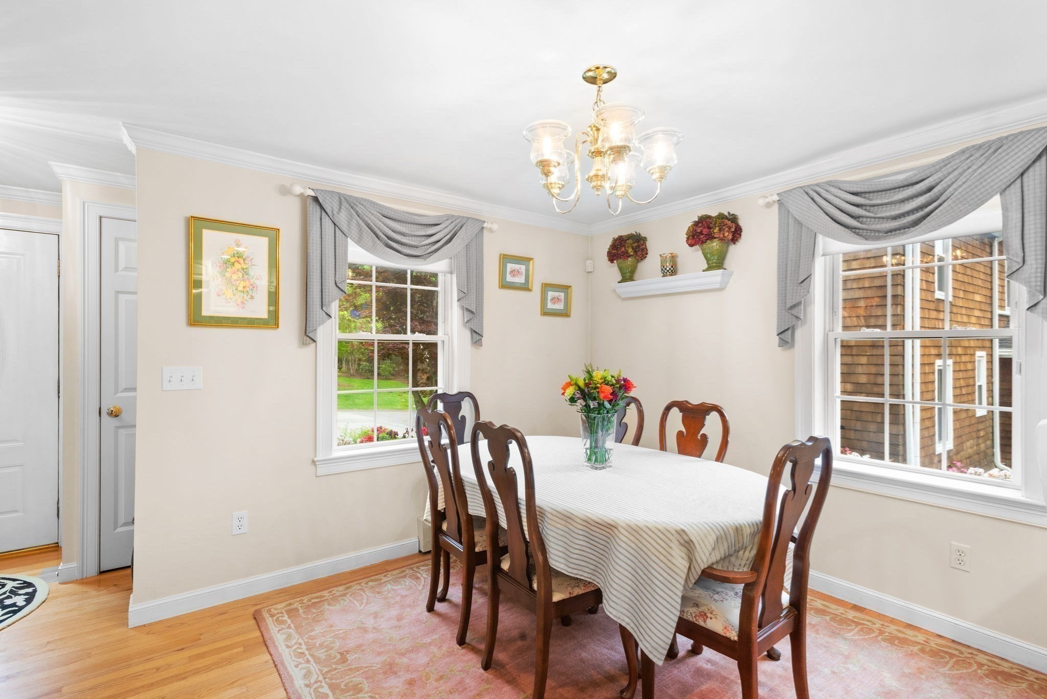 wellesley - #73390215