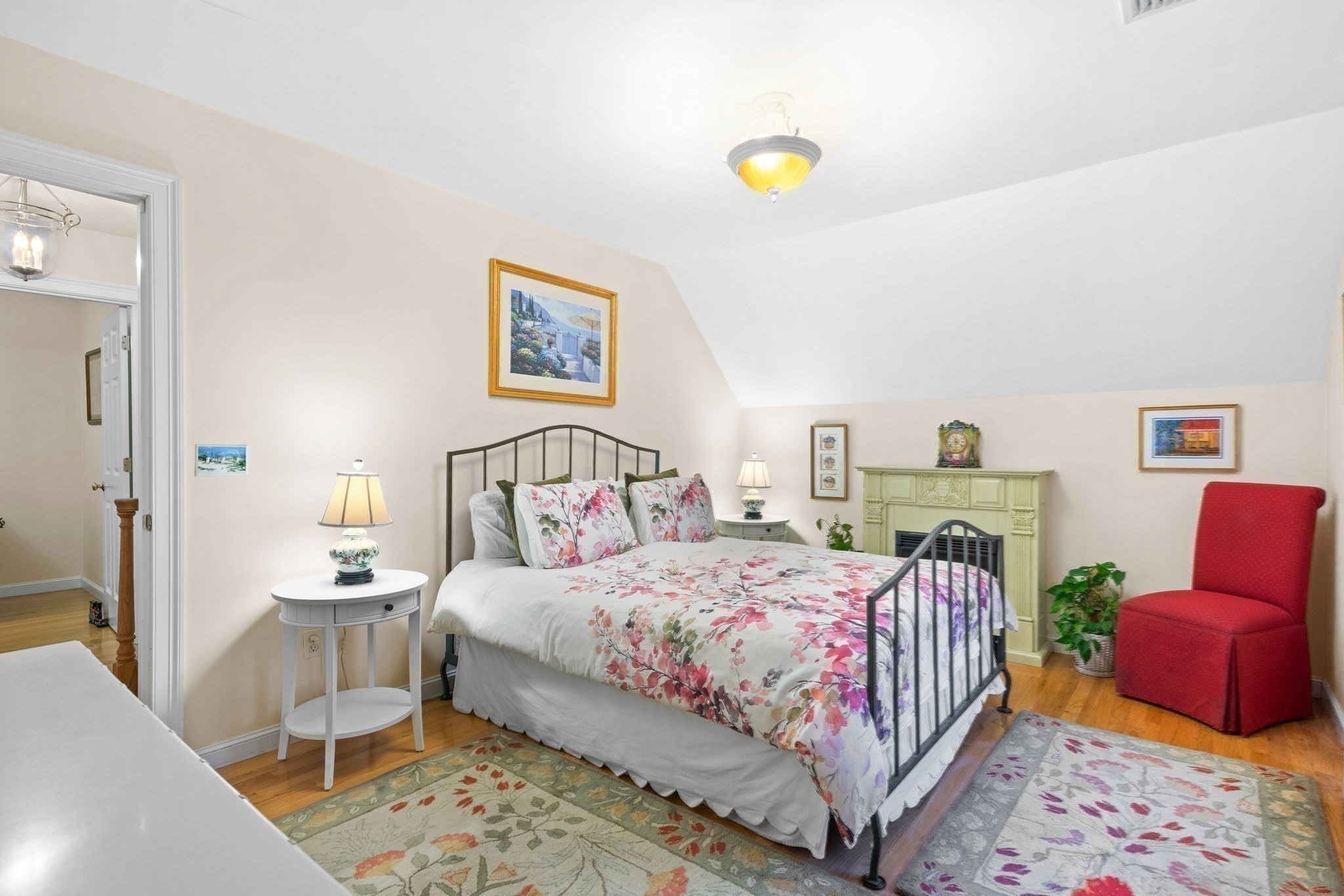 wellesley - #73390215
