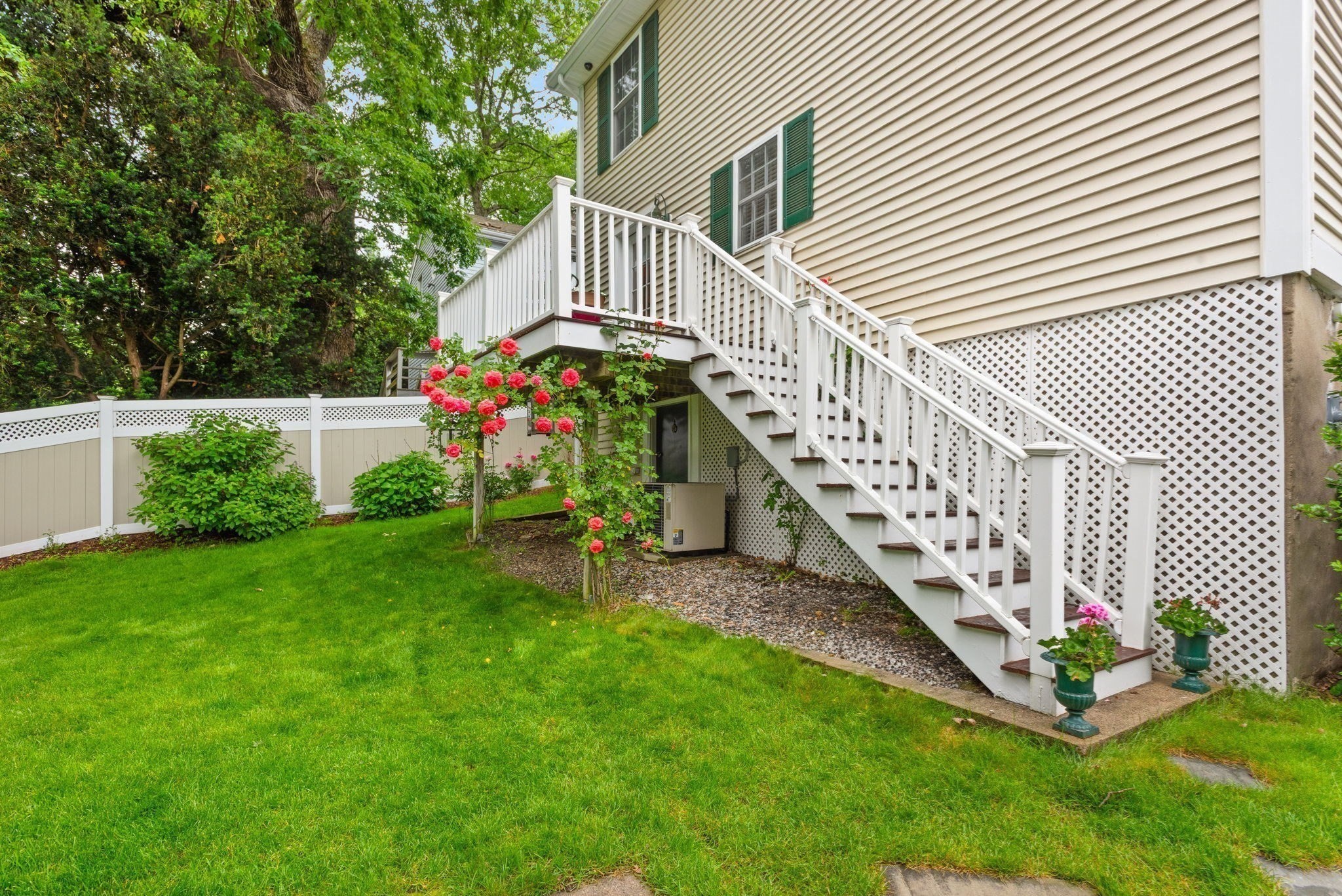 wellesley - #73390215