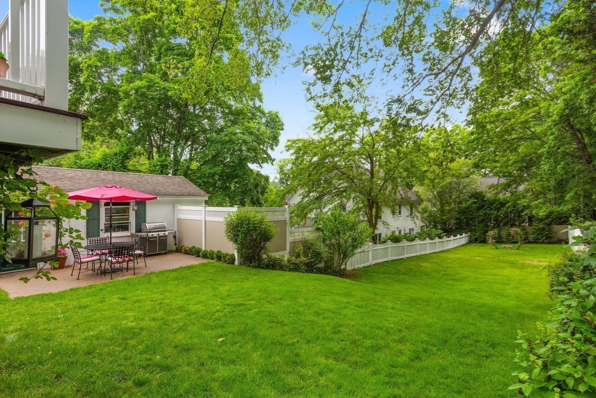 wellesley - #73390215