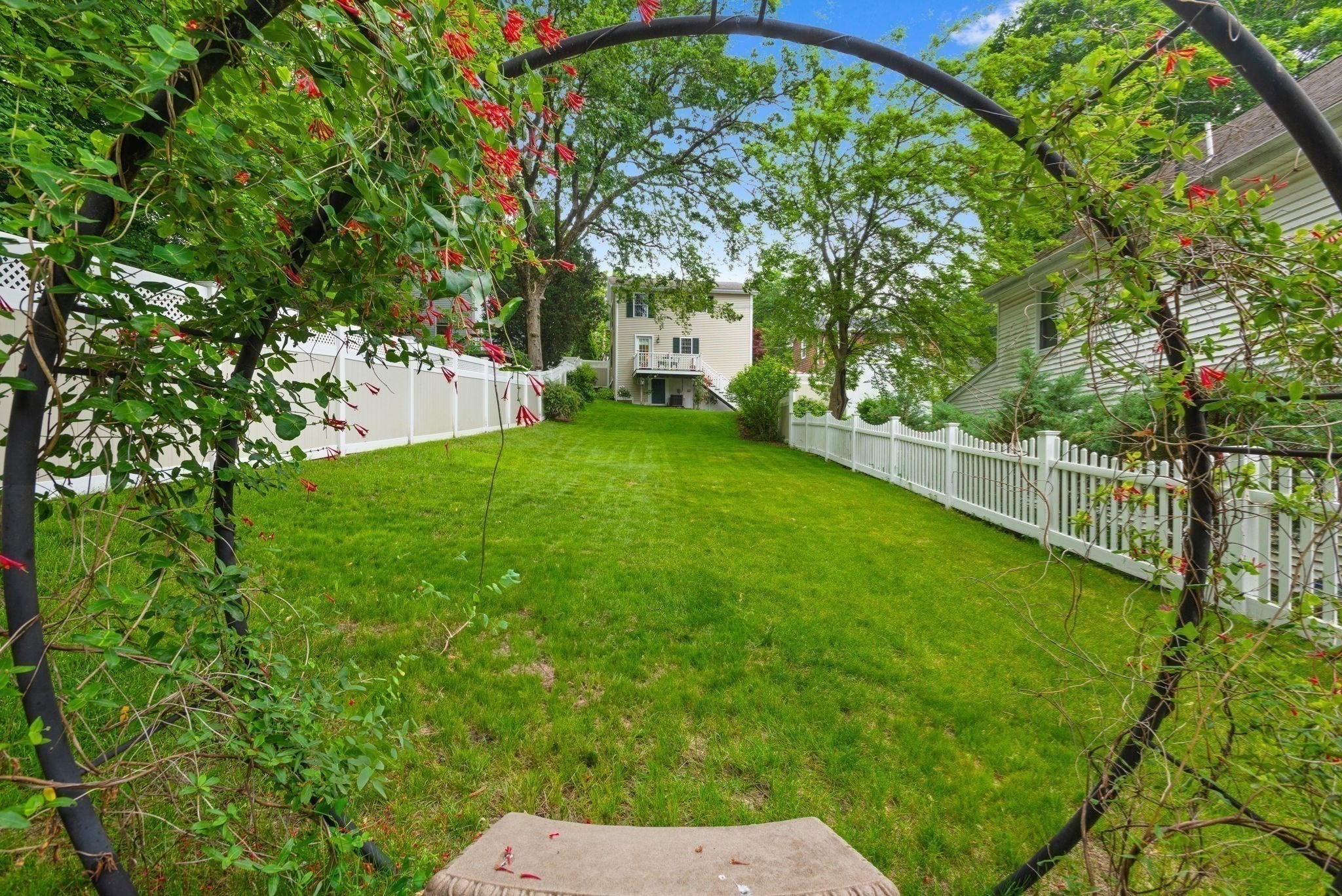 wellesley - #73390215