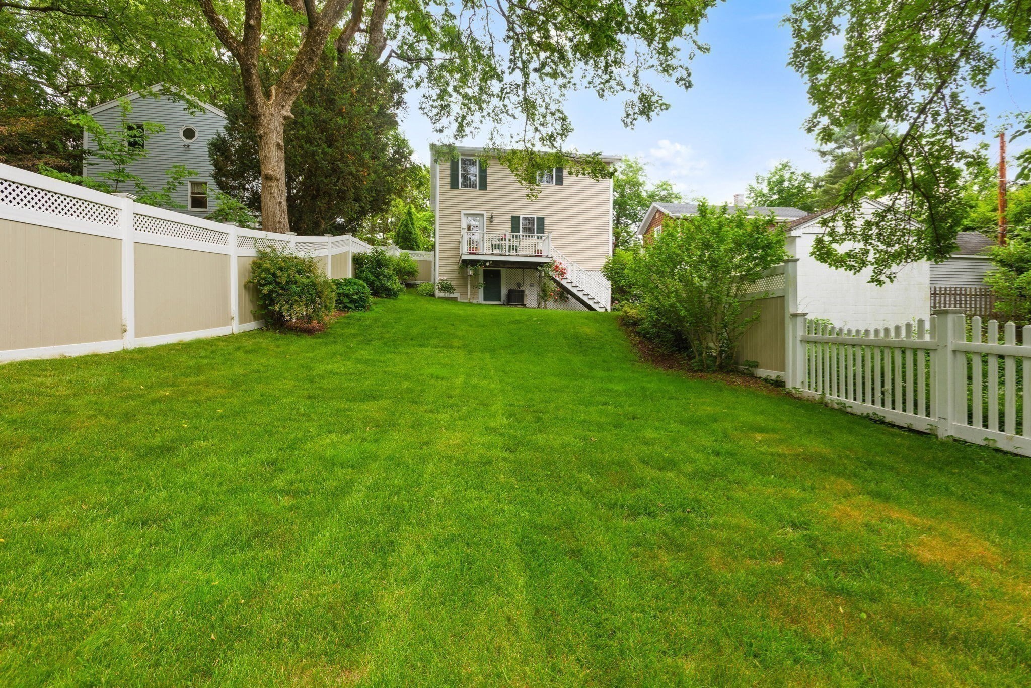 wellesley - #73390215
