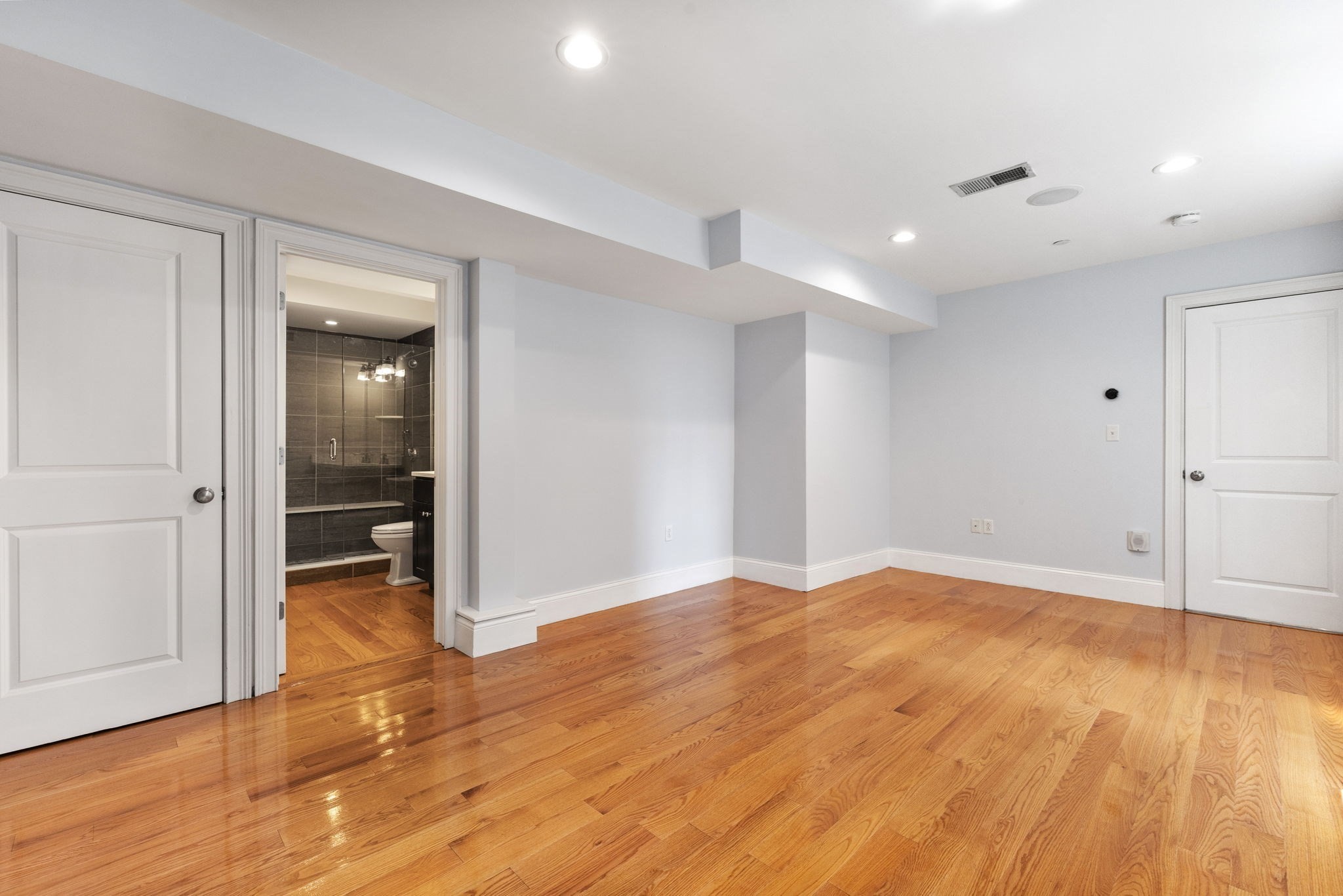 south-boston - #73390323