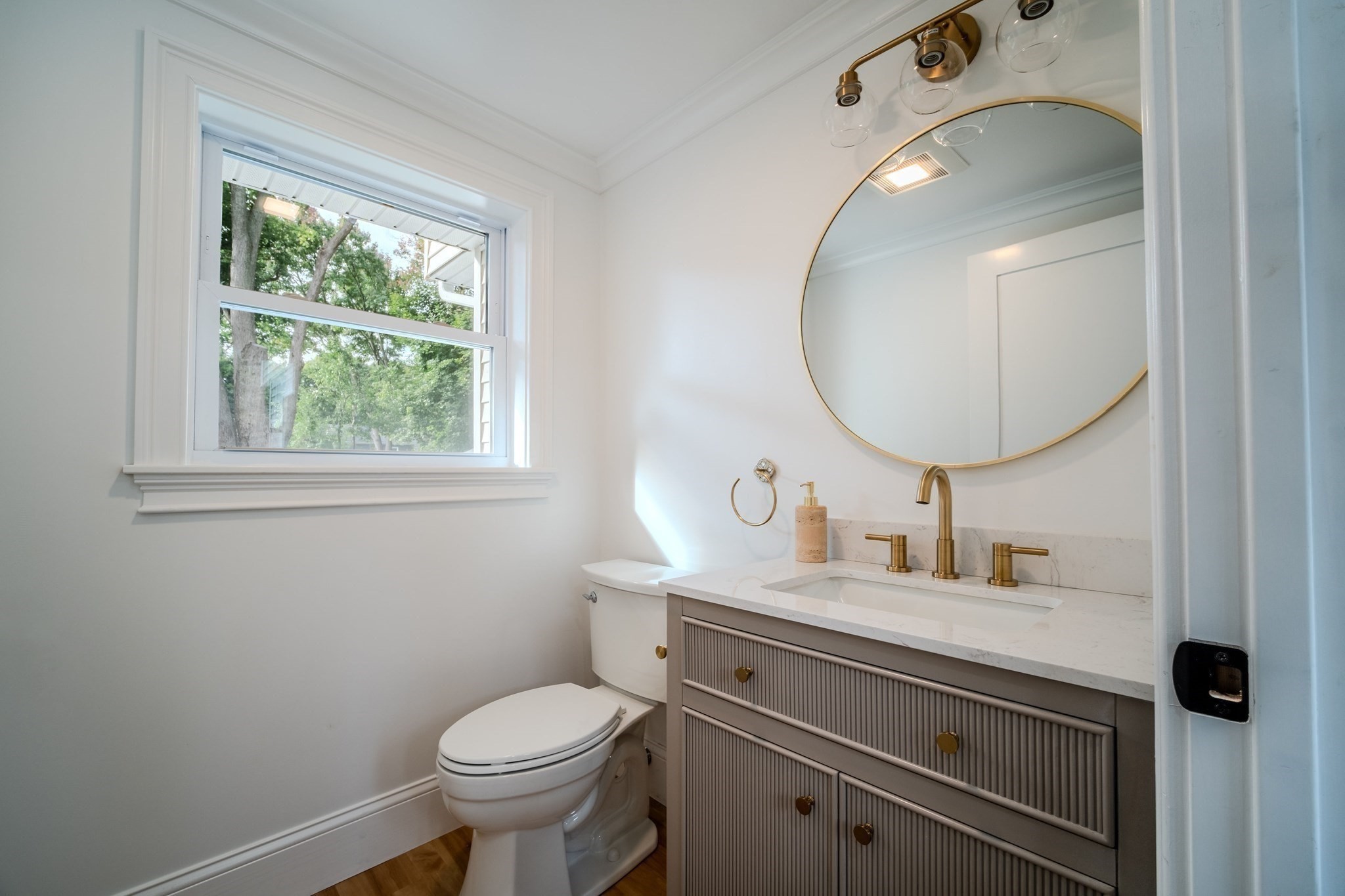 waltham - #73390335