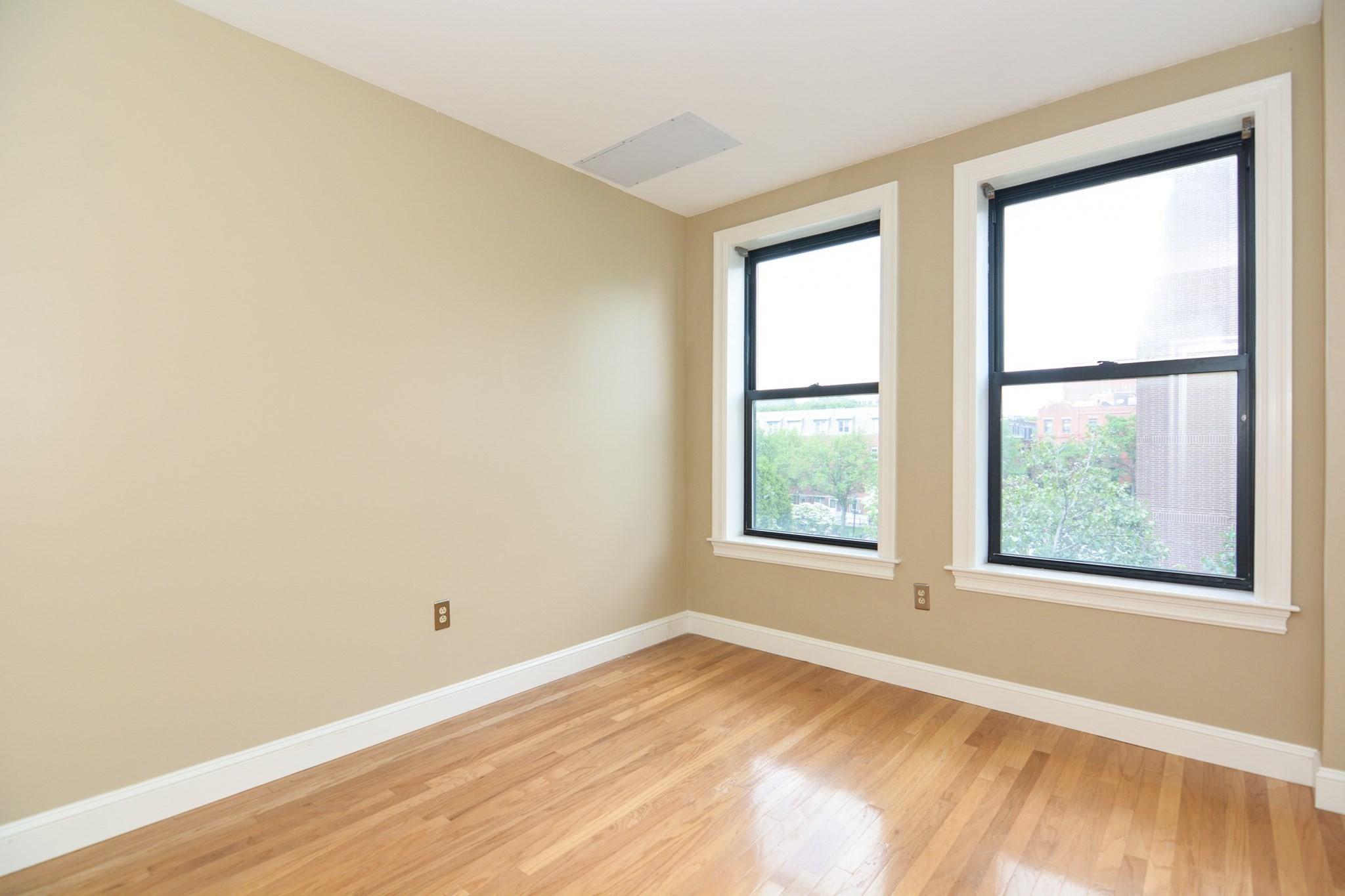 south-end - #73390346