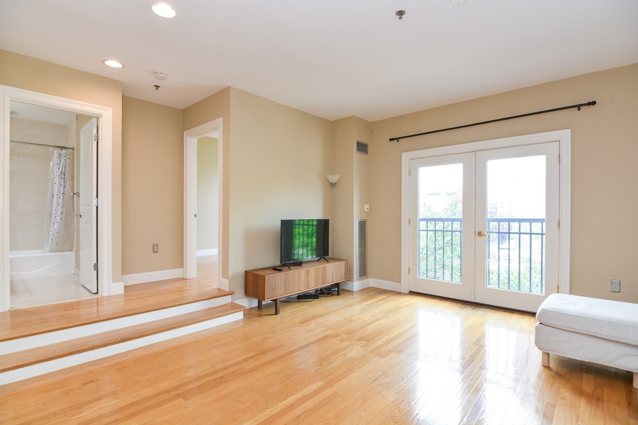 south-end - #73390346