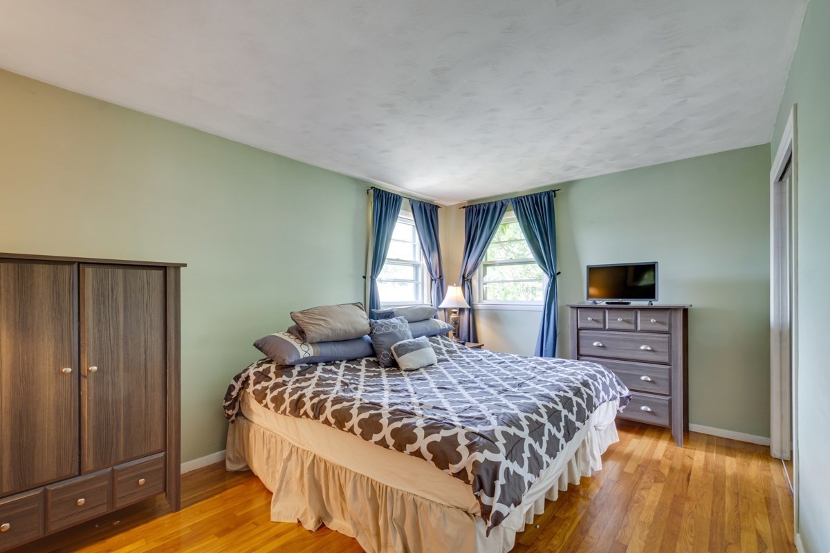 marlborough - #73390391