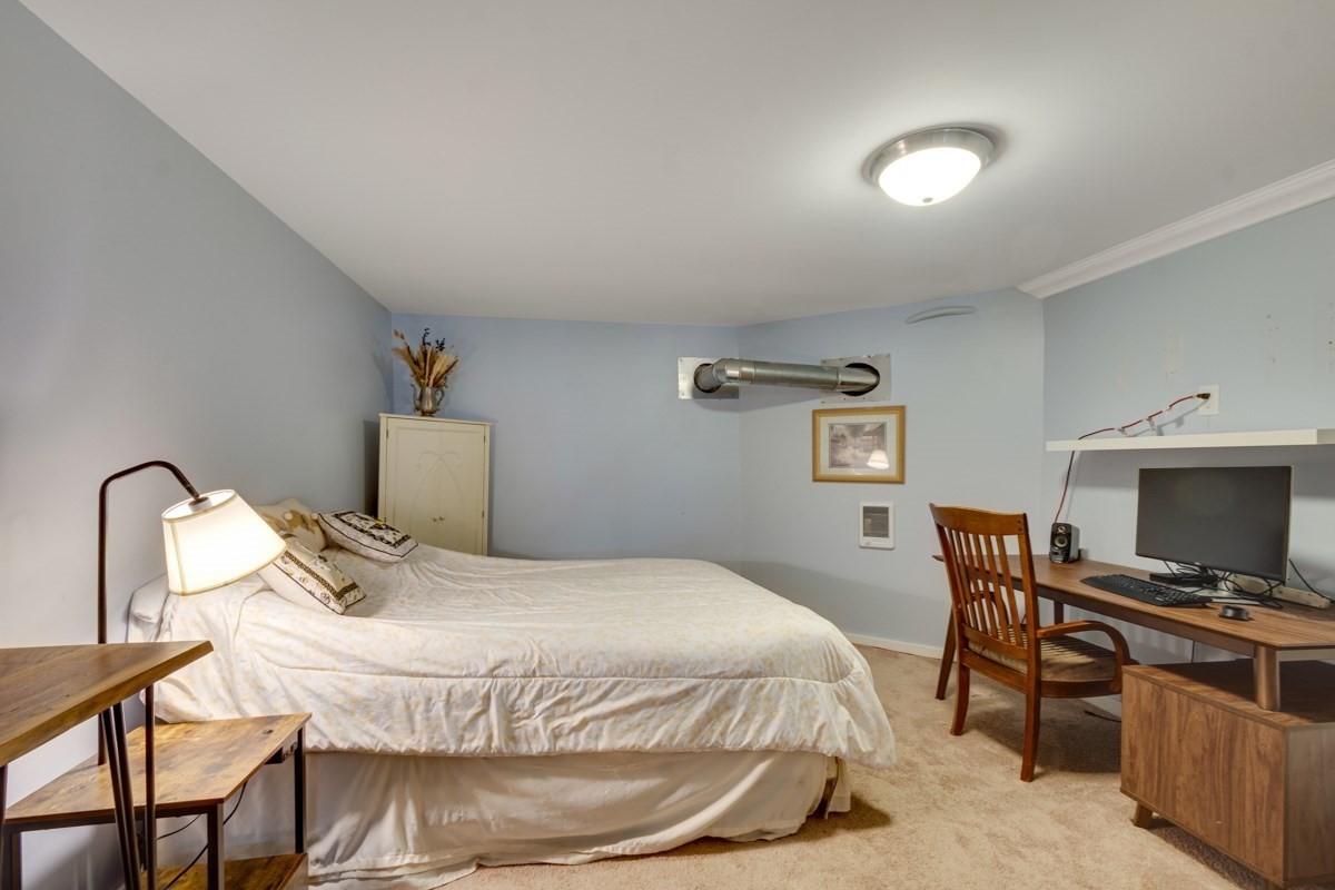 marlborough - #73390391