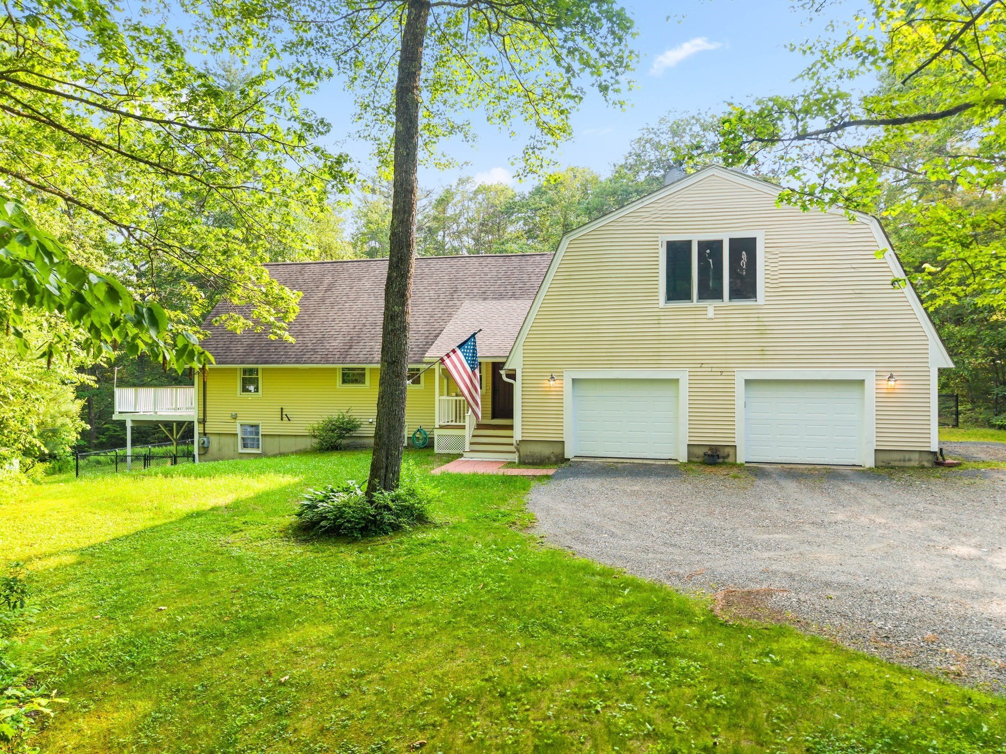 219 West St, New Salem, MA 01355