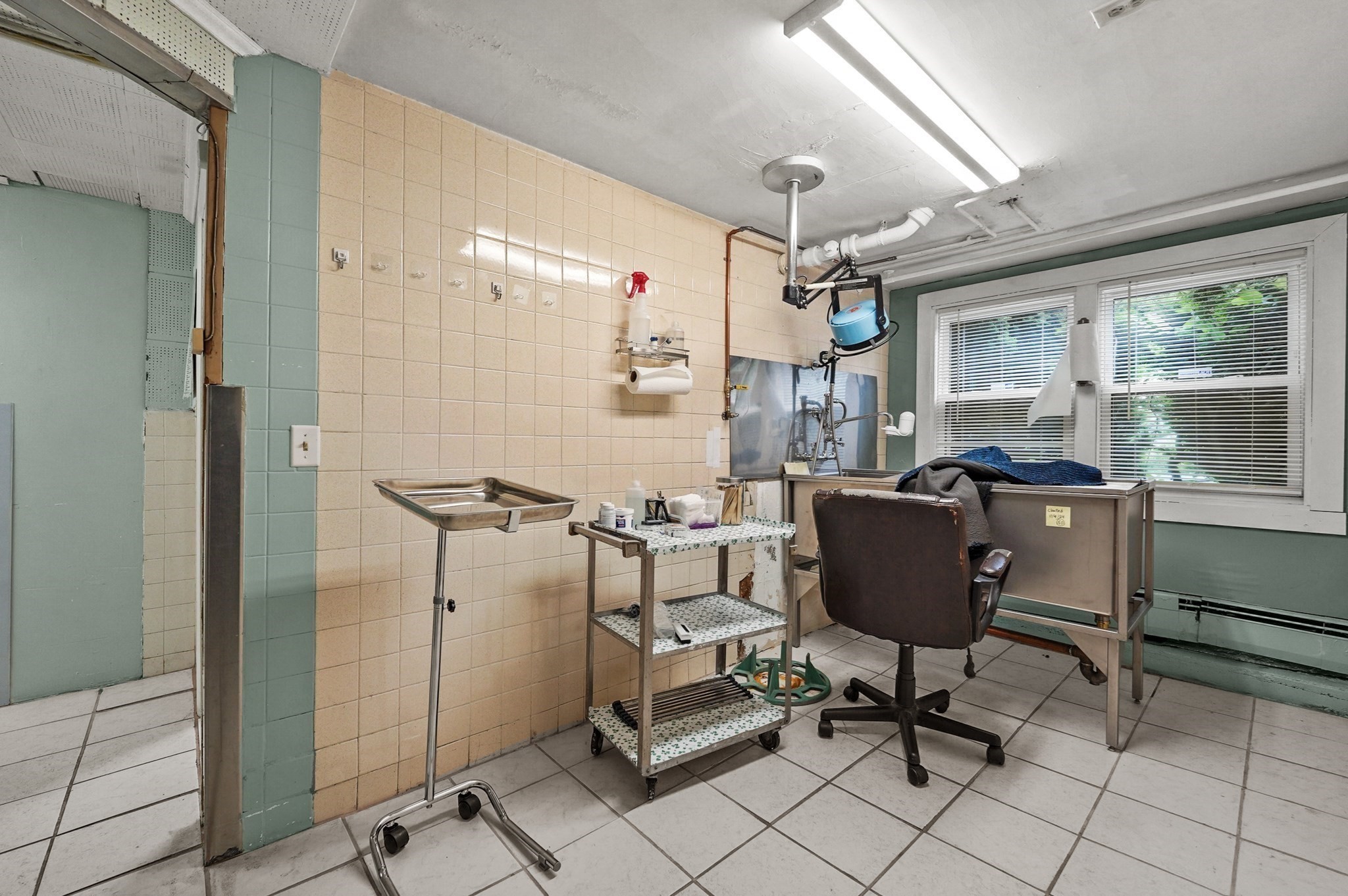 577 Grove Street, Worcester, MA 01605 - Image 29