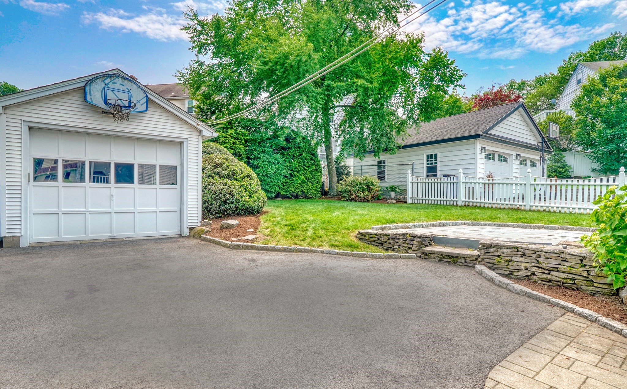 west-roxbury - #73390627