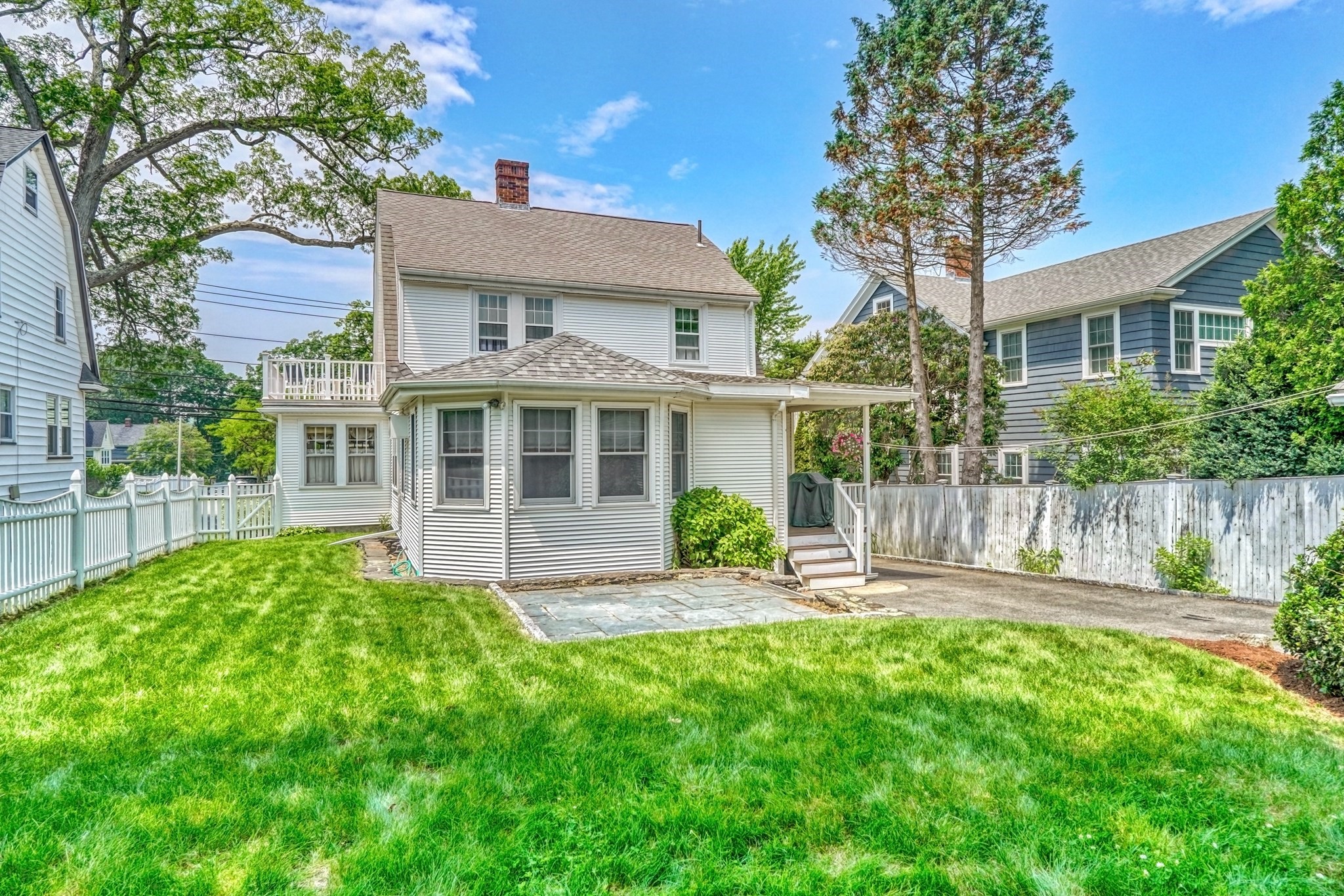 west-roxbury - #73390627