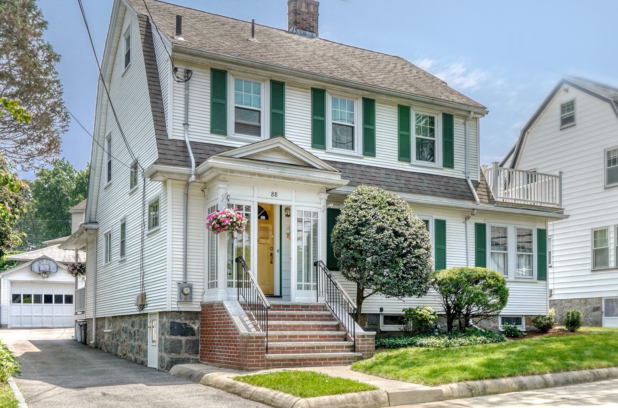 west-roxbury - #73390627