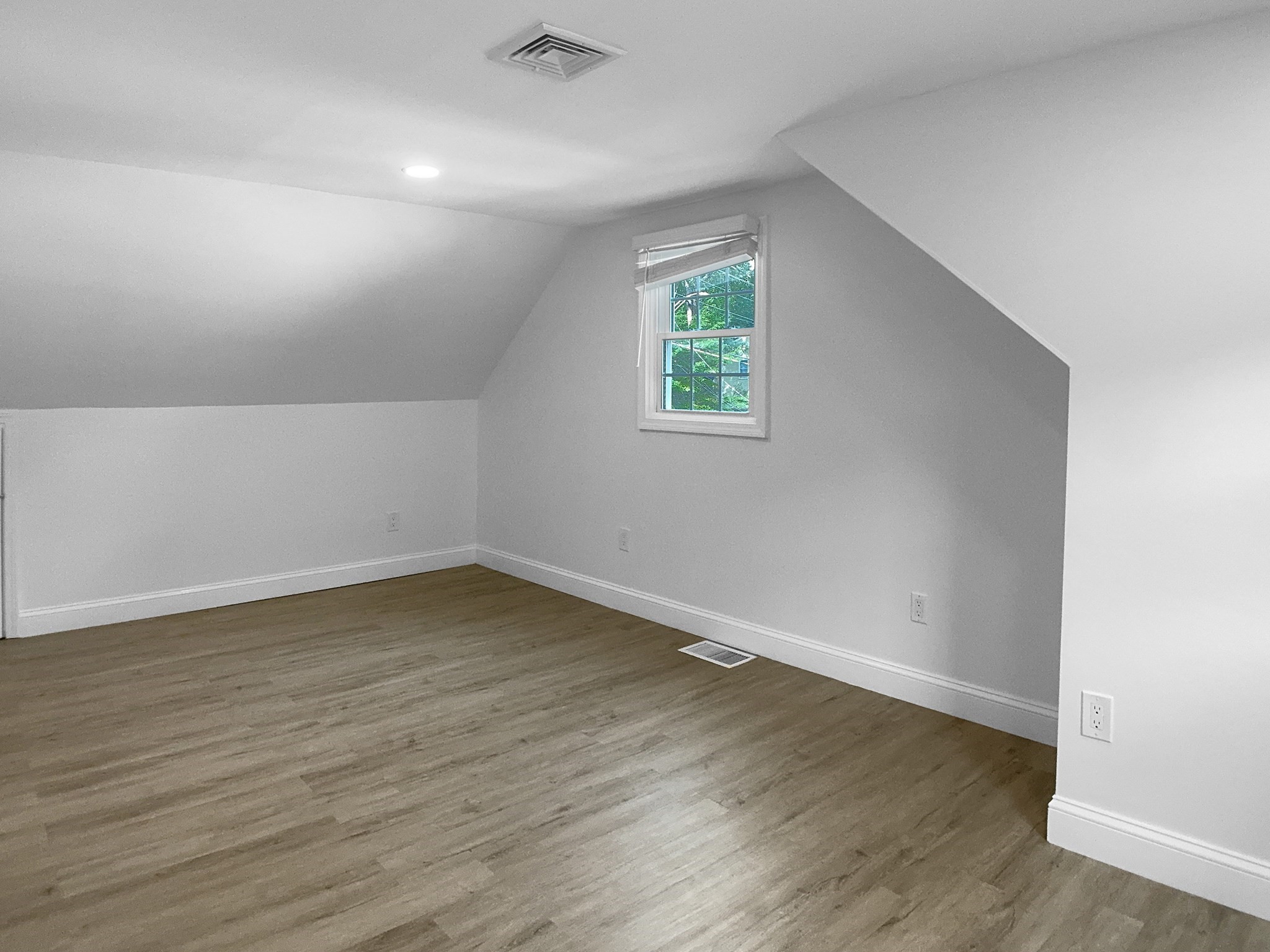 217 Cedar Brook Rd, Lynn, MA 01904 - Image 13