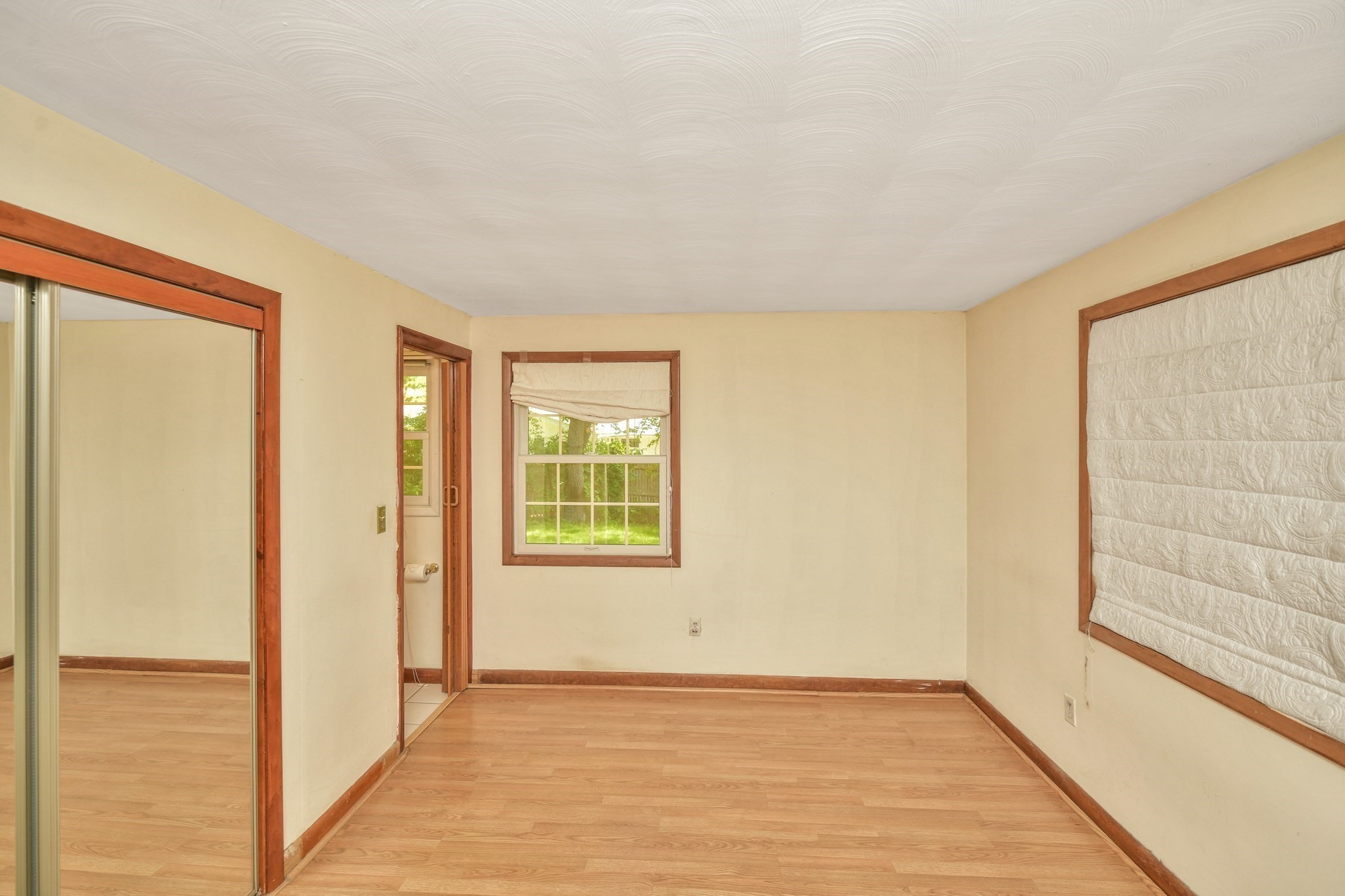 framingham - #73390793