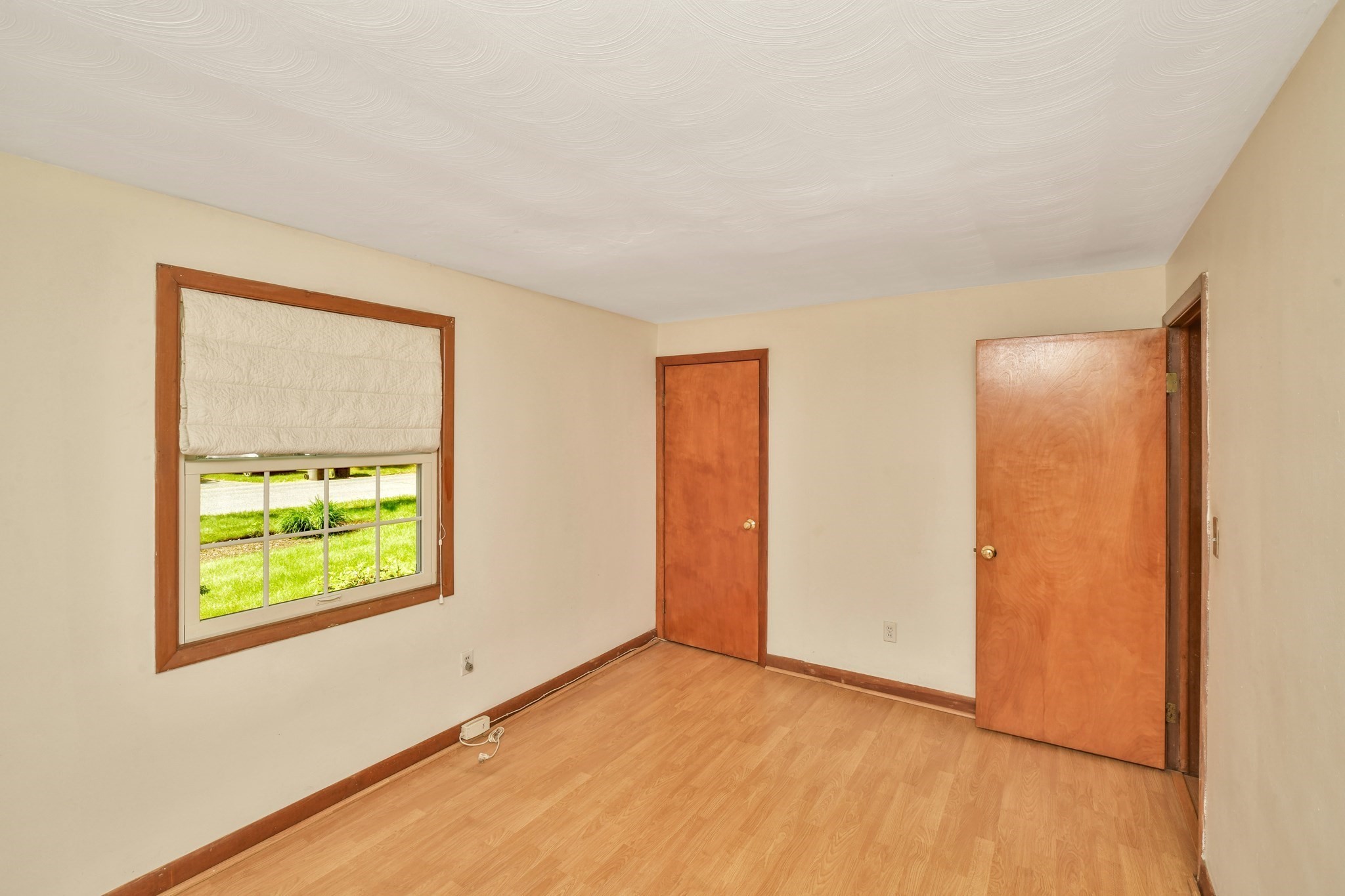 framingham - #73390793