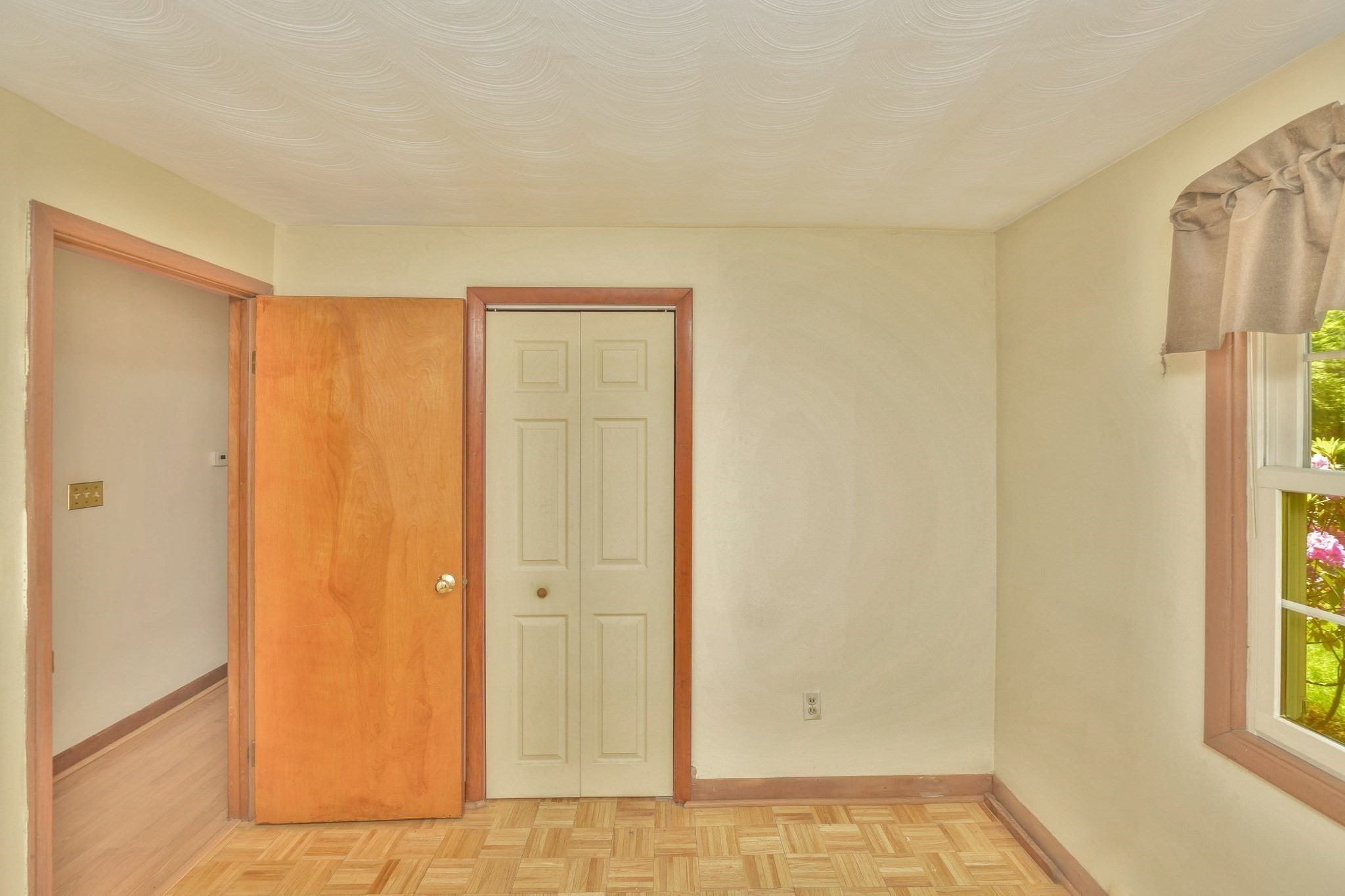 framingham - #73390793
