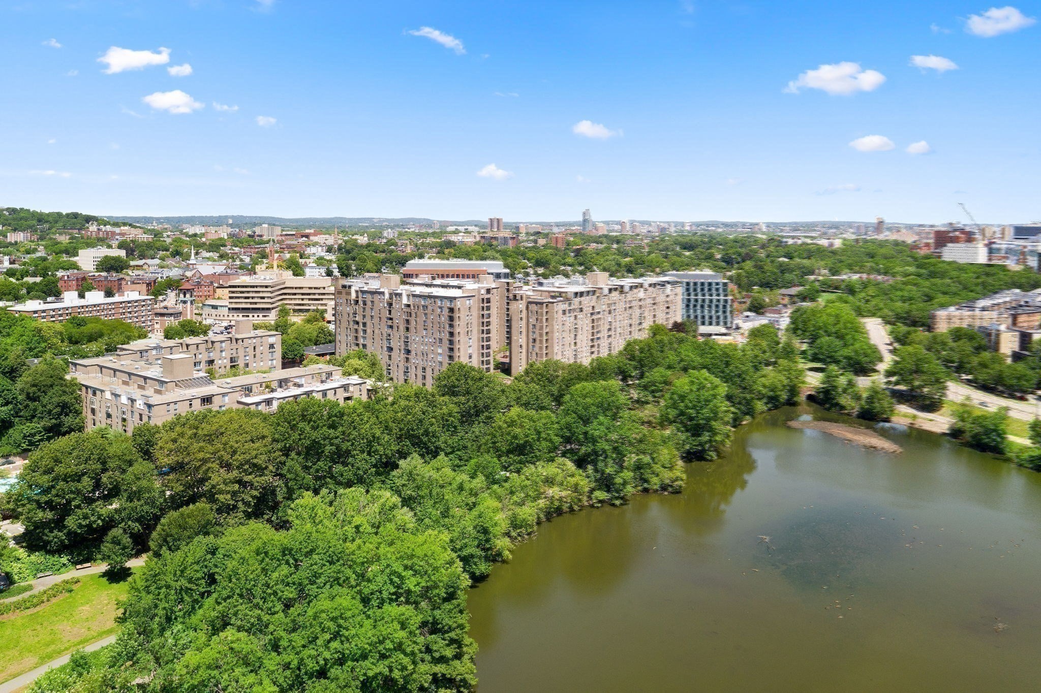 brookline - #73390801