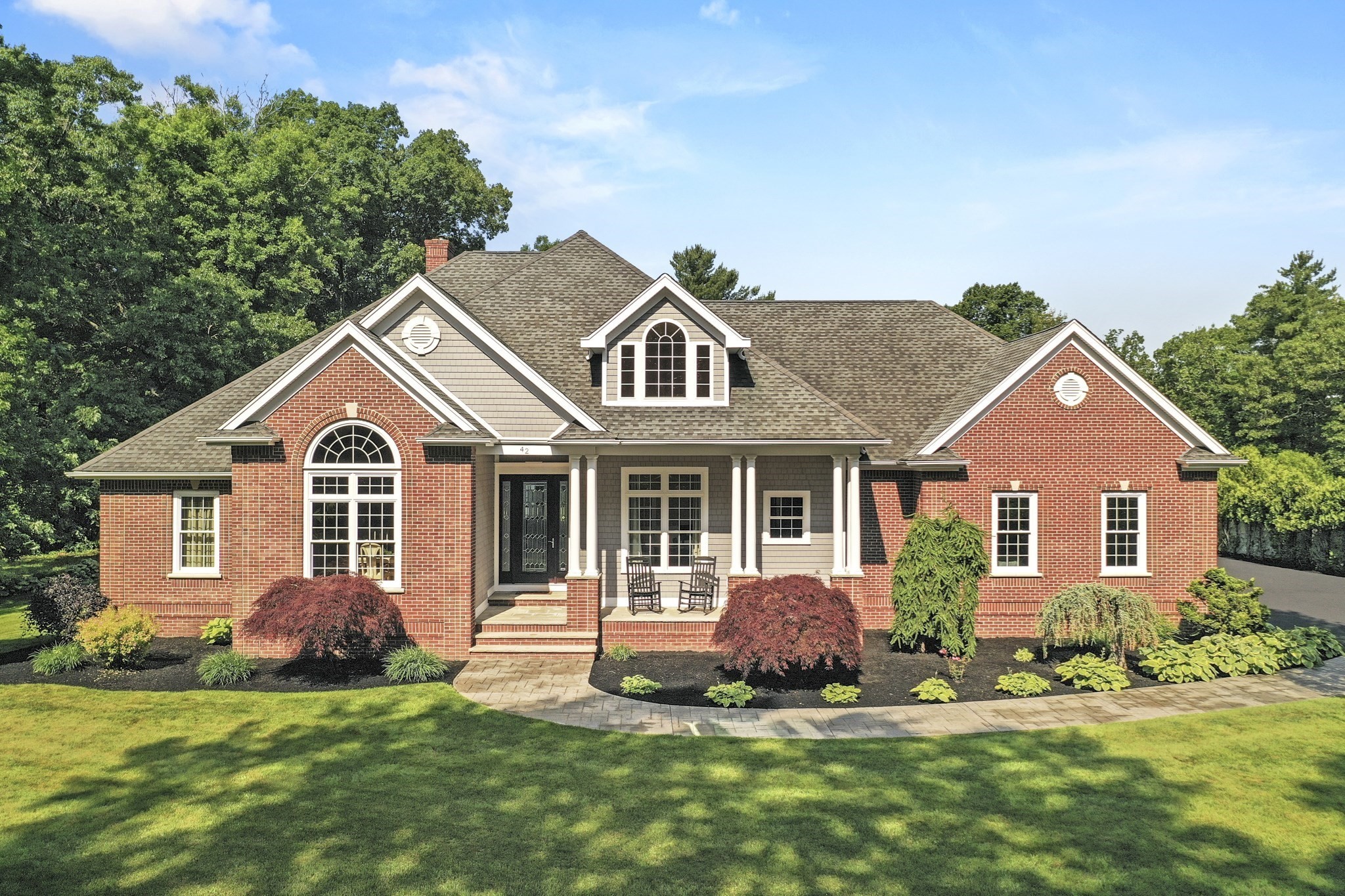 42 High St, Freetown, MA 02702