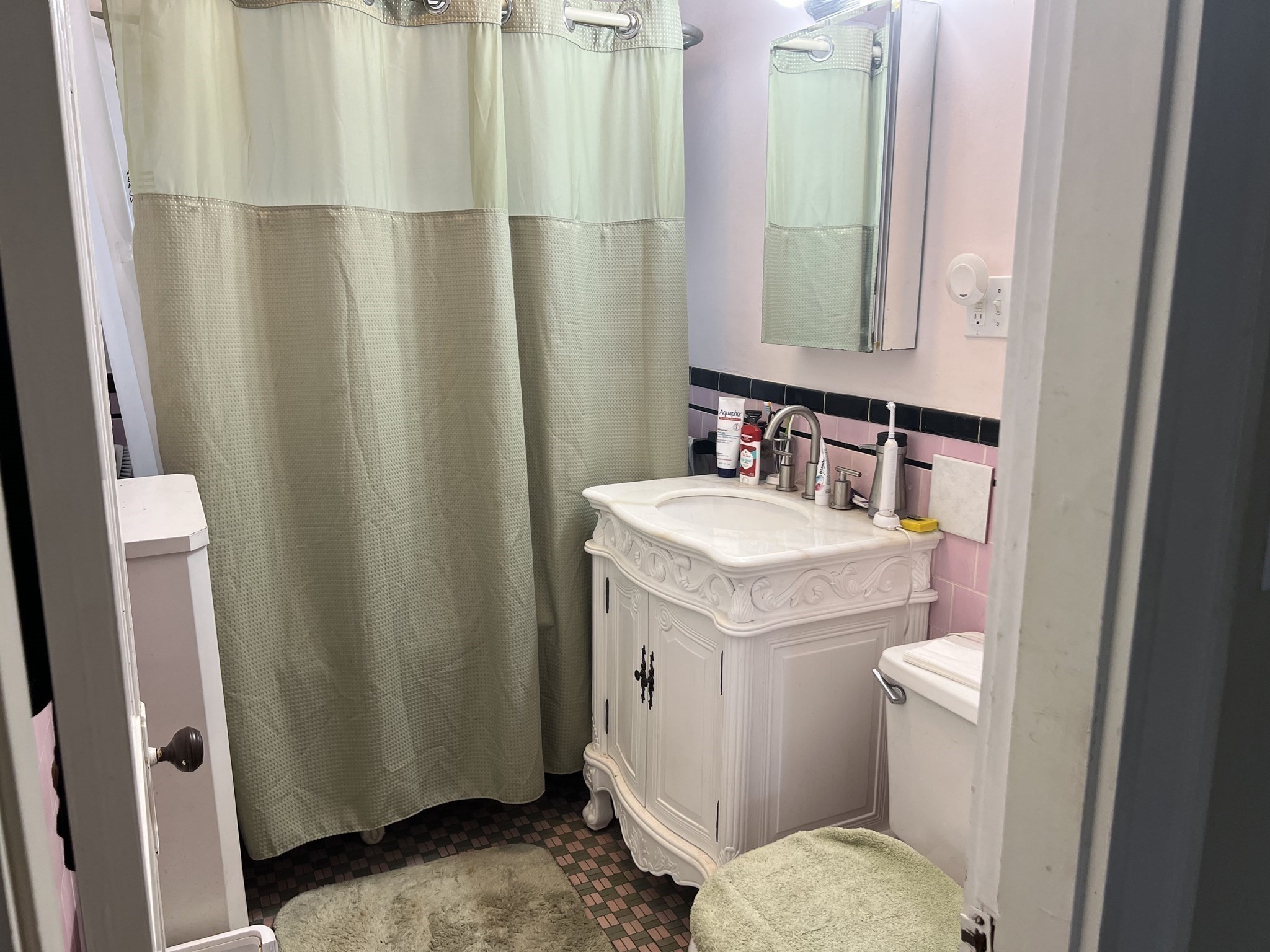 belmont - #73390993