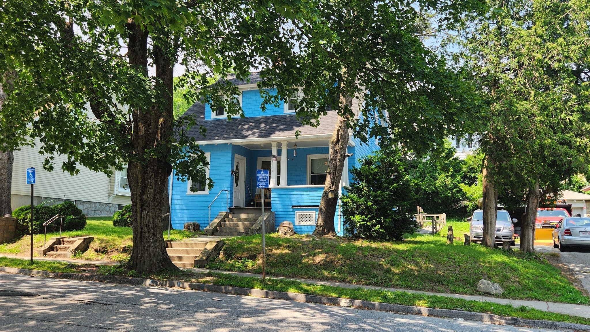 132 Institute Rd, Worcester, MA 01602