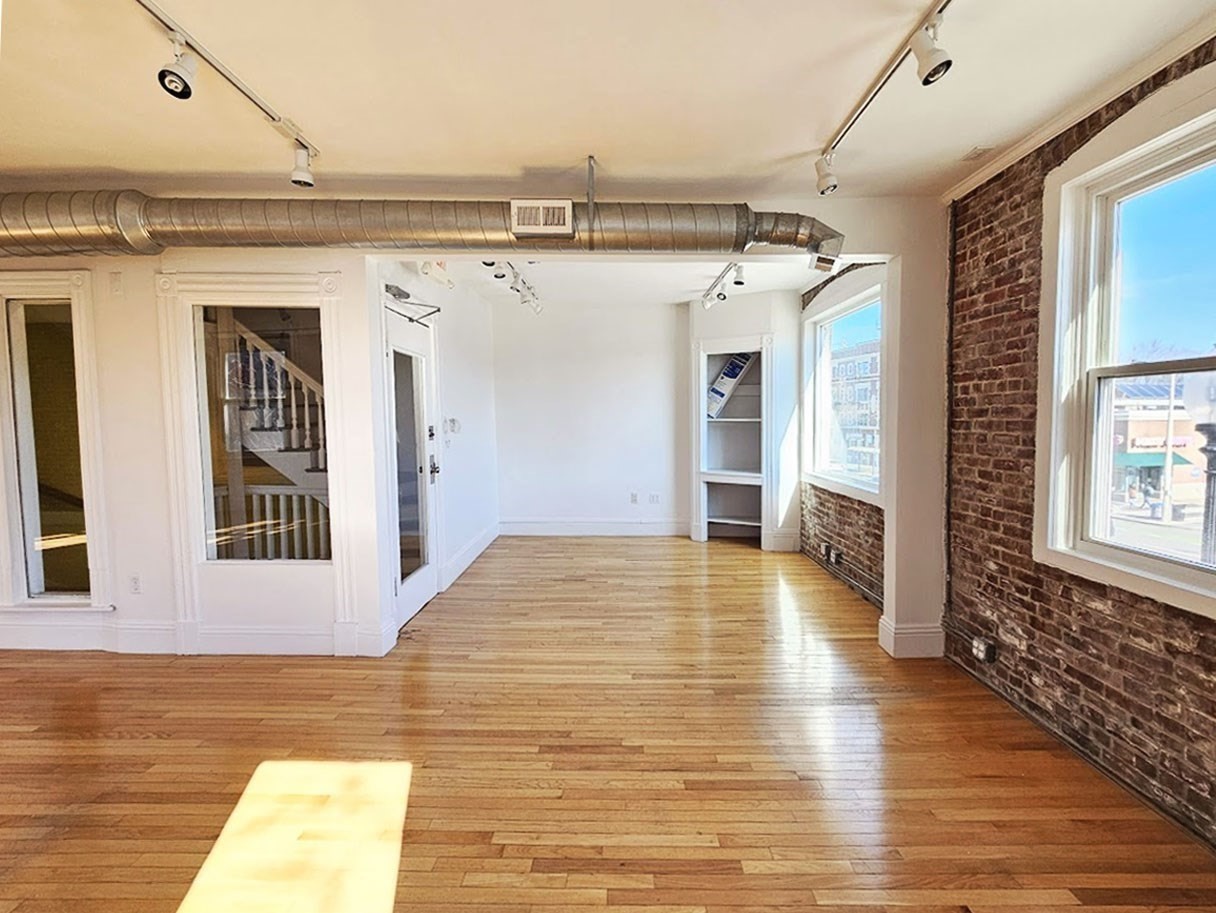 1902 Massachusetts Ave Unit 2, Cambridge, MA 02140 - Image 2