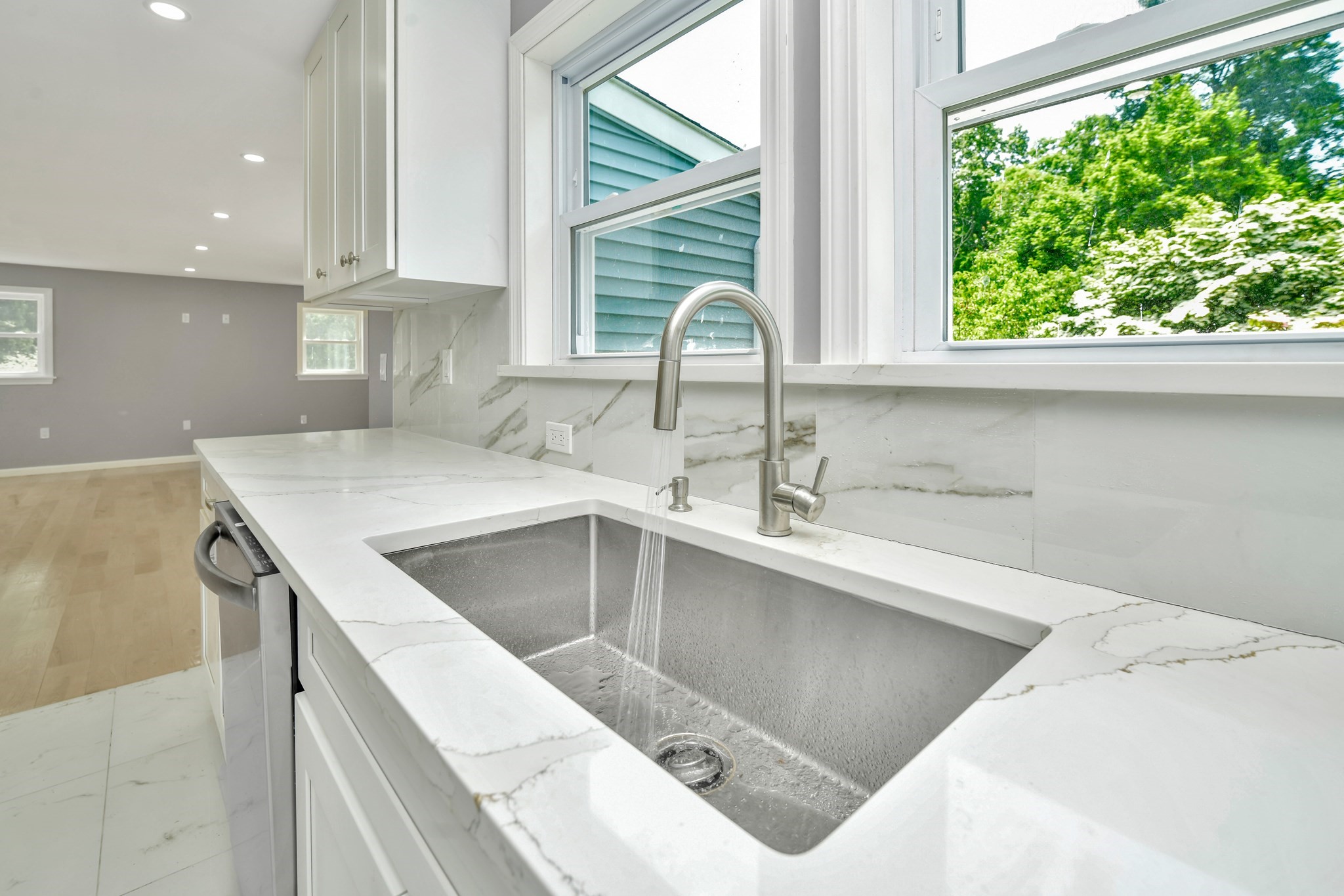 abington - #73391212