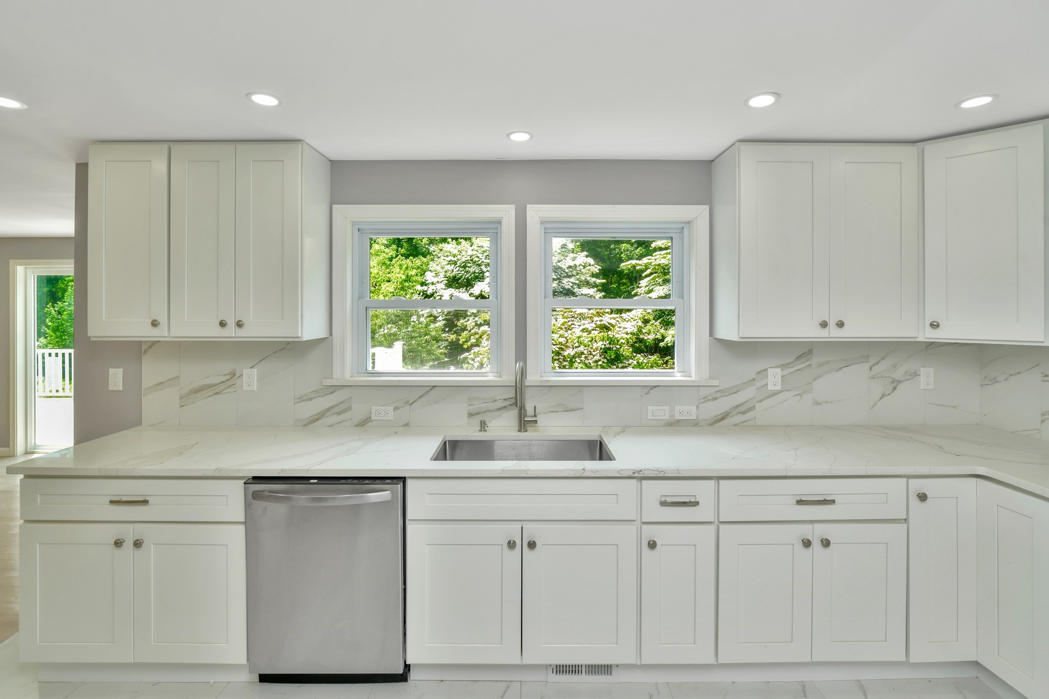 abington - #73391212