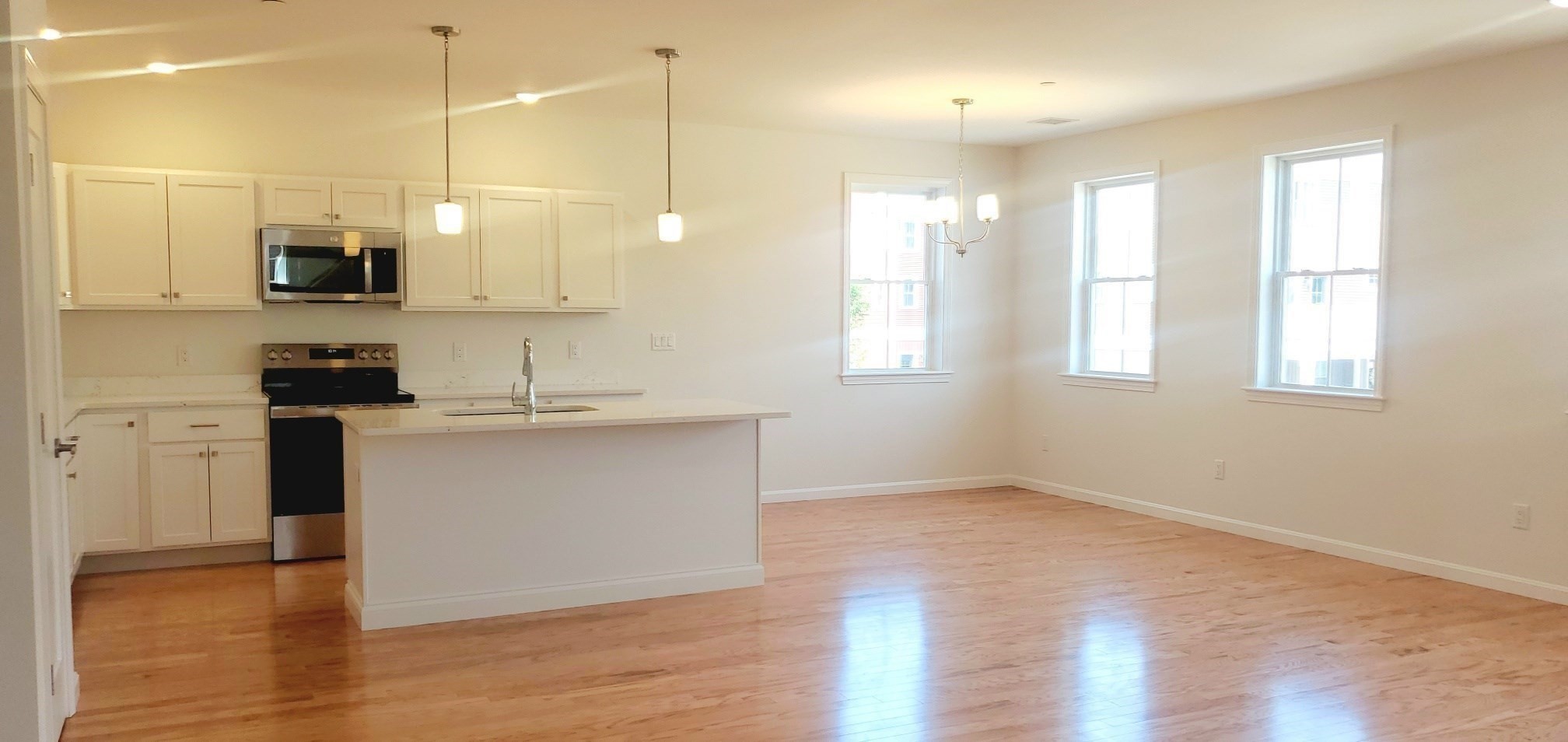 raynham - #73391364