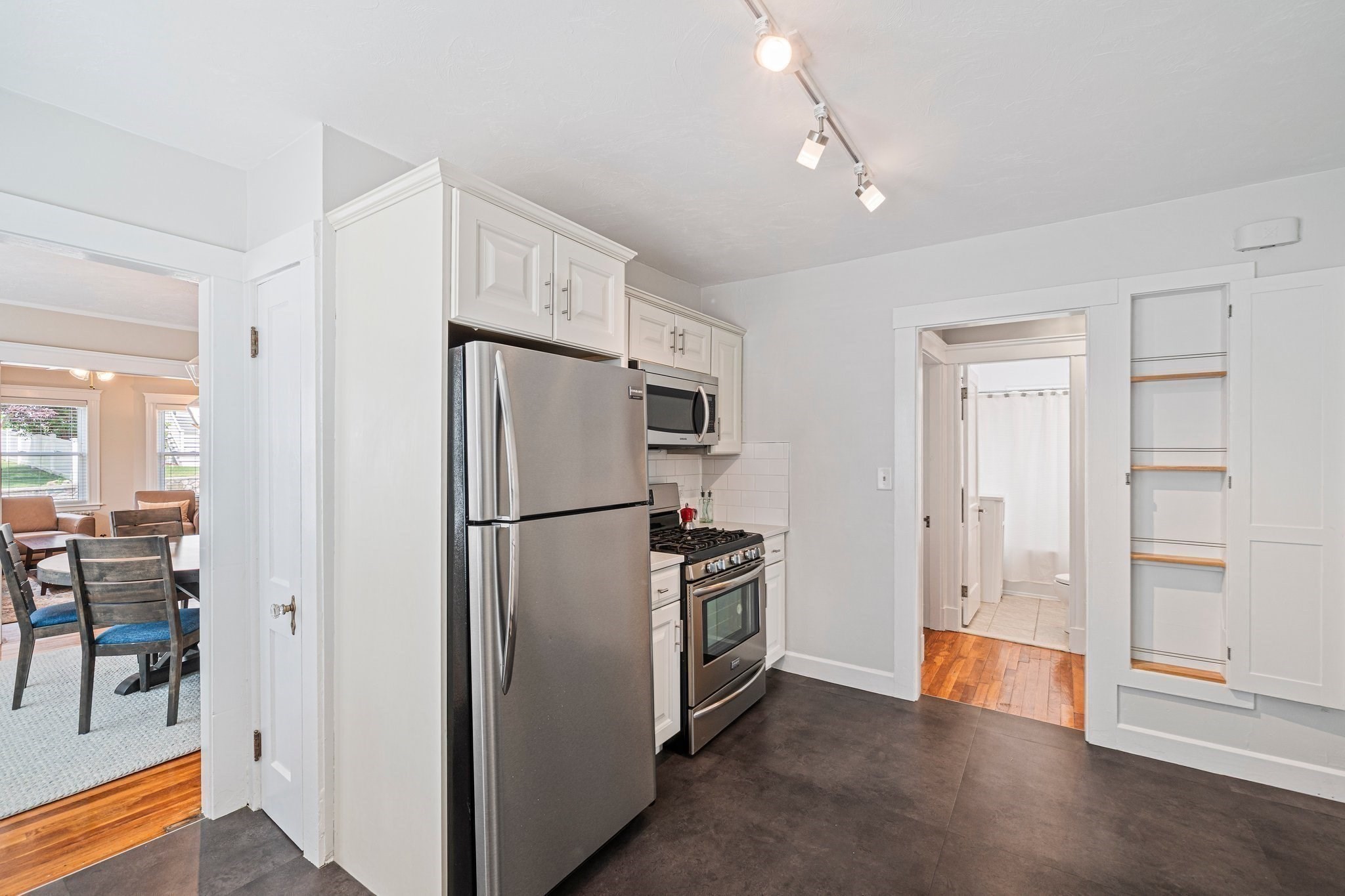 west-roxbury - #73391419