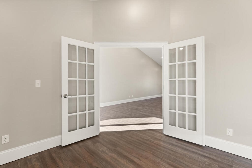 42 Felton Street, Waltham, MA 02451 - Image 11