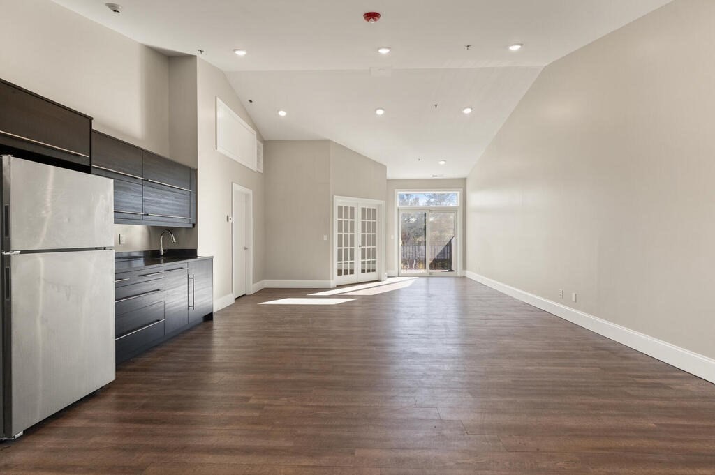 42 Felton Street, Waltham, MA 02451 - Image 9