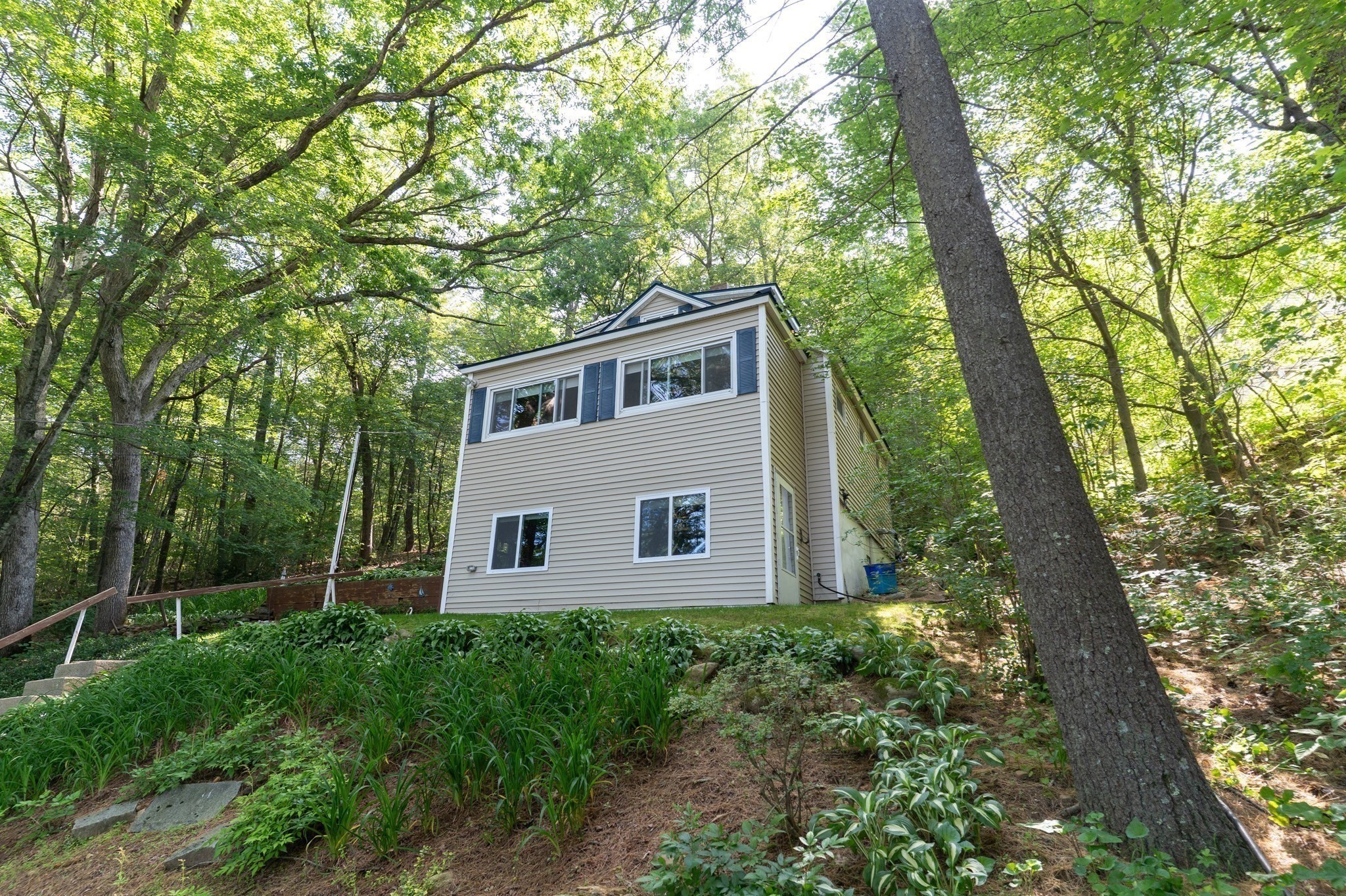 115 Wickaboag Valley Rd, West Brookfield, MA 01585