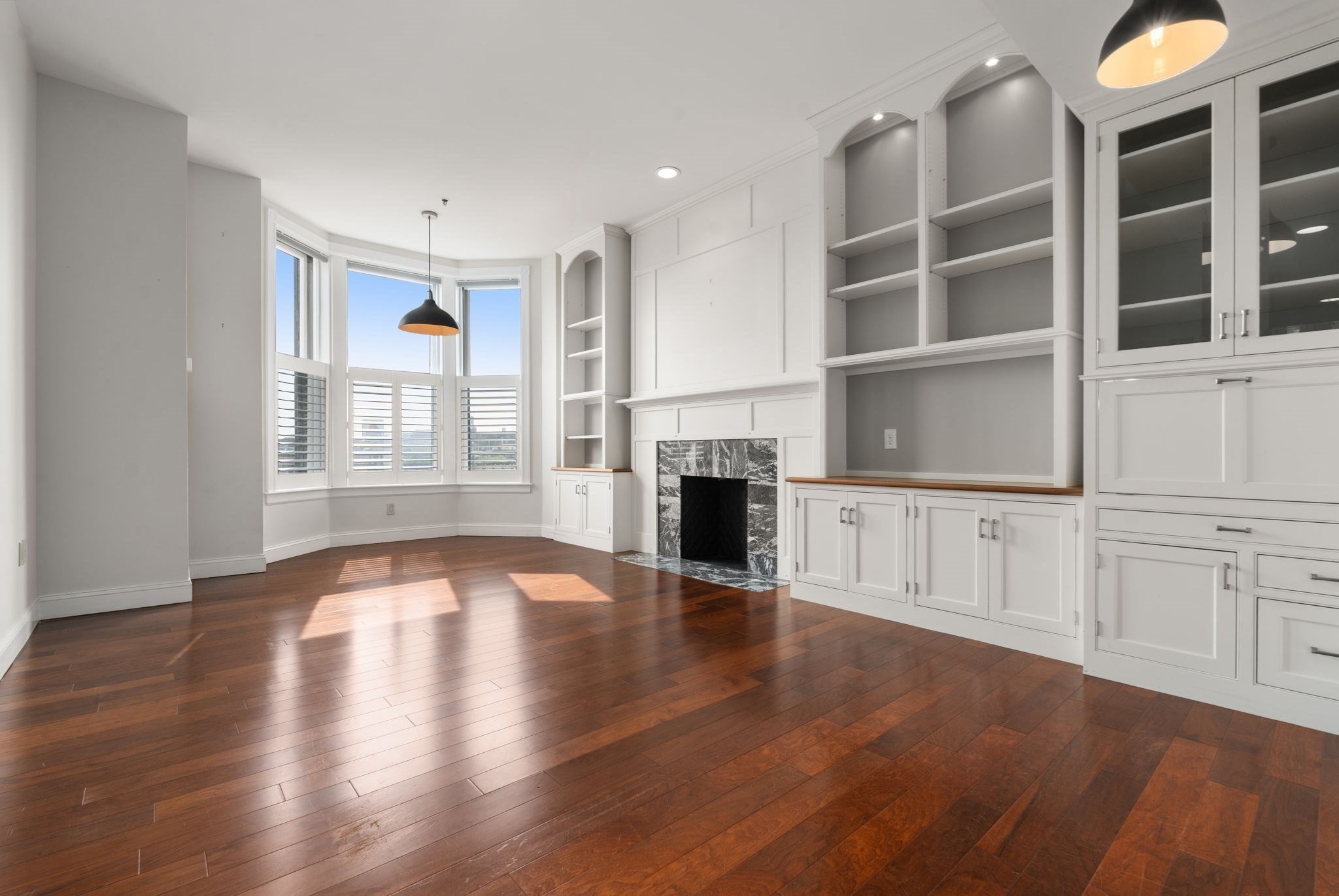back-bay - #73392000