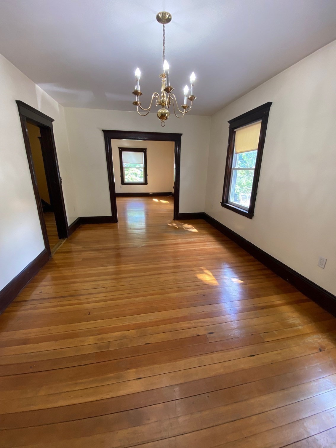 roslindale - #73392072