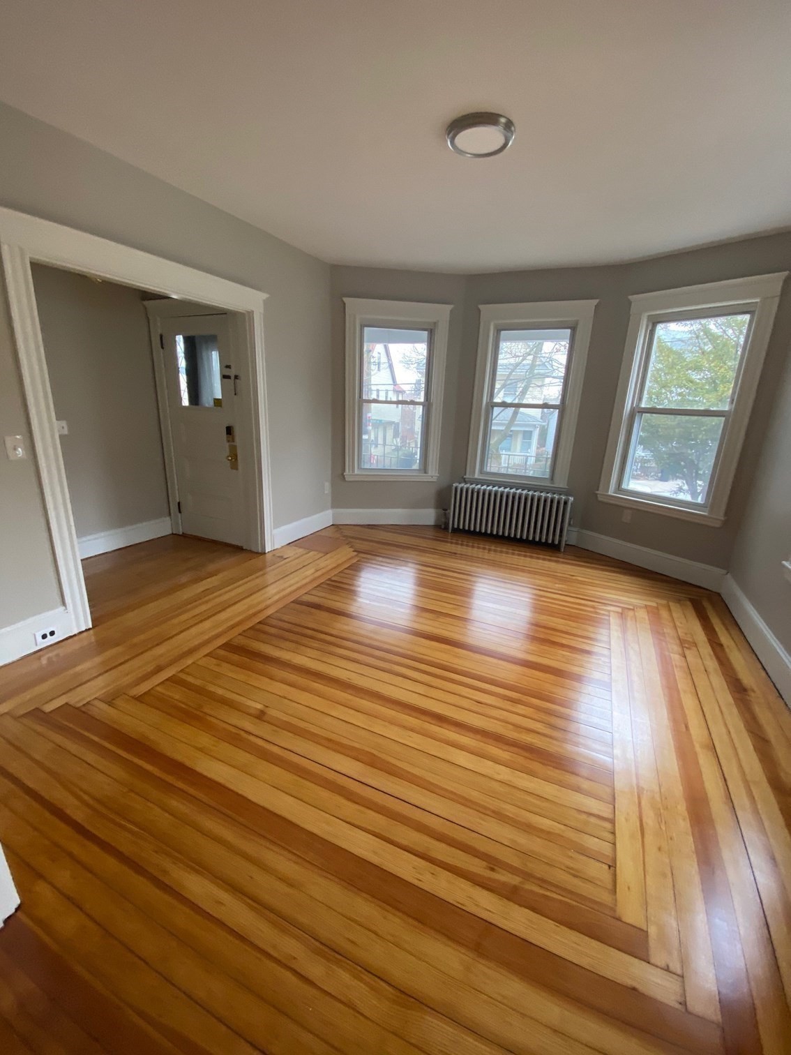 roslindale - #73392072