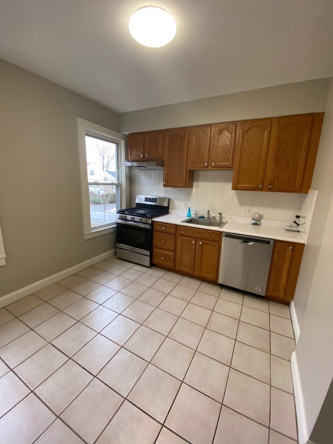 roslindale - #73392072