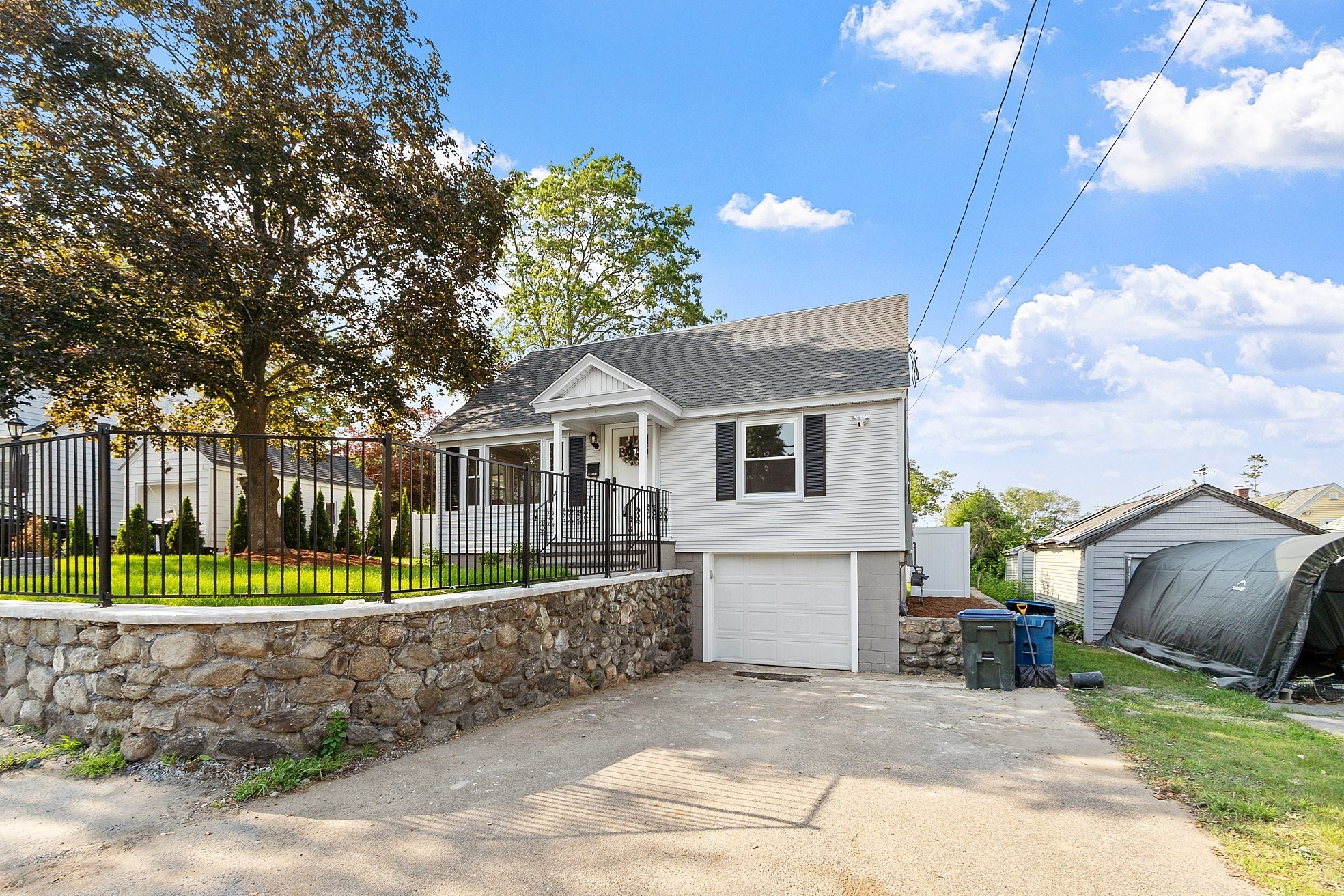 lawrence - #73392144