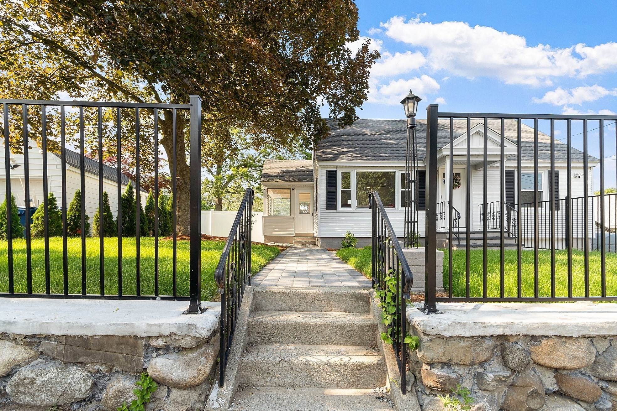 lawrence - #73392144
