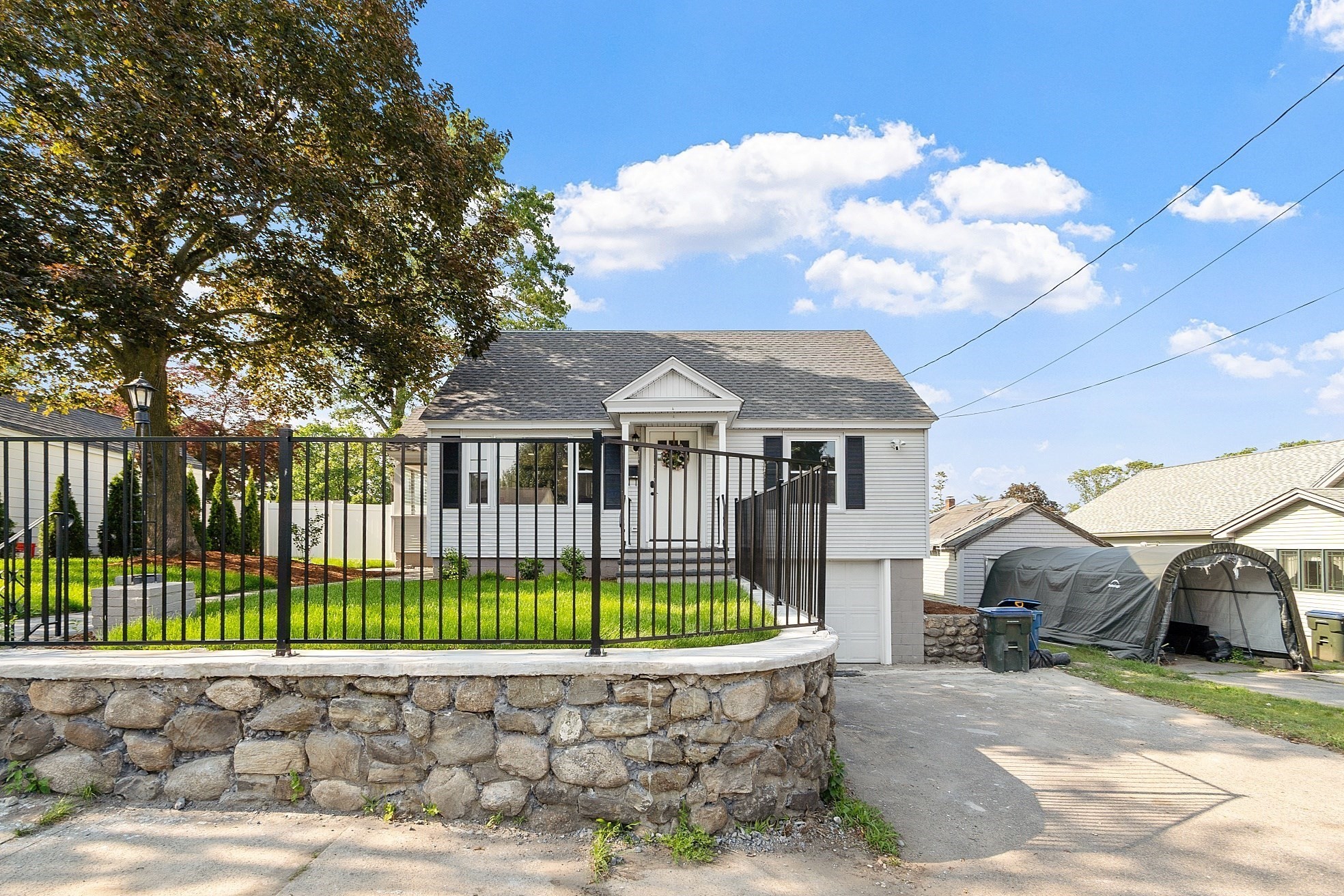 lawrence - #73392144