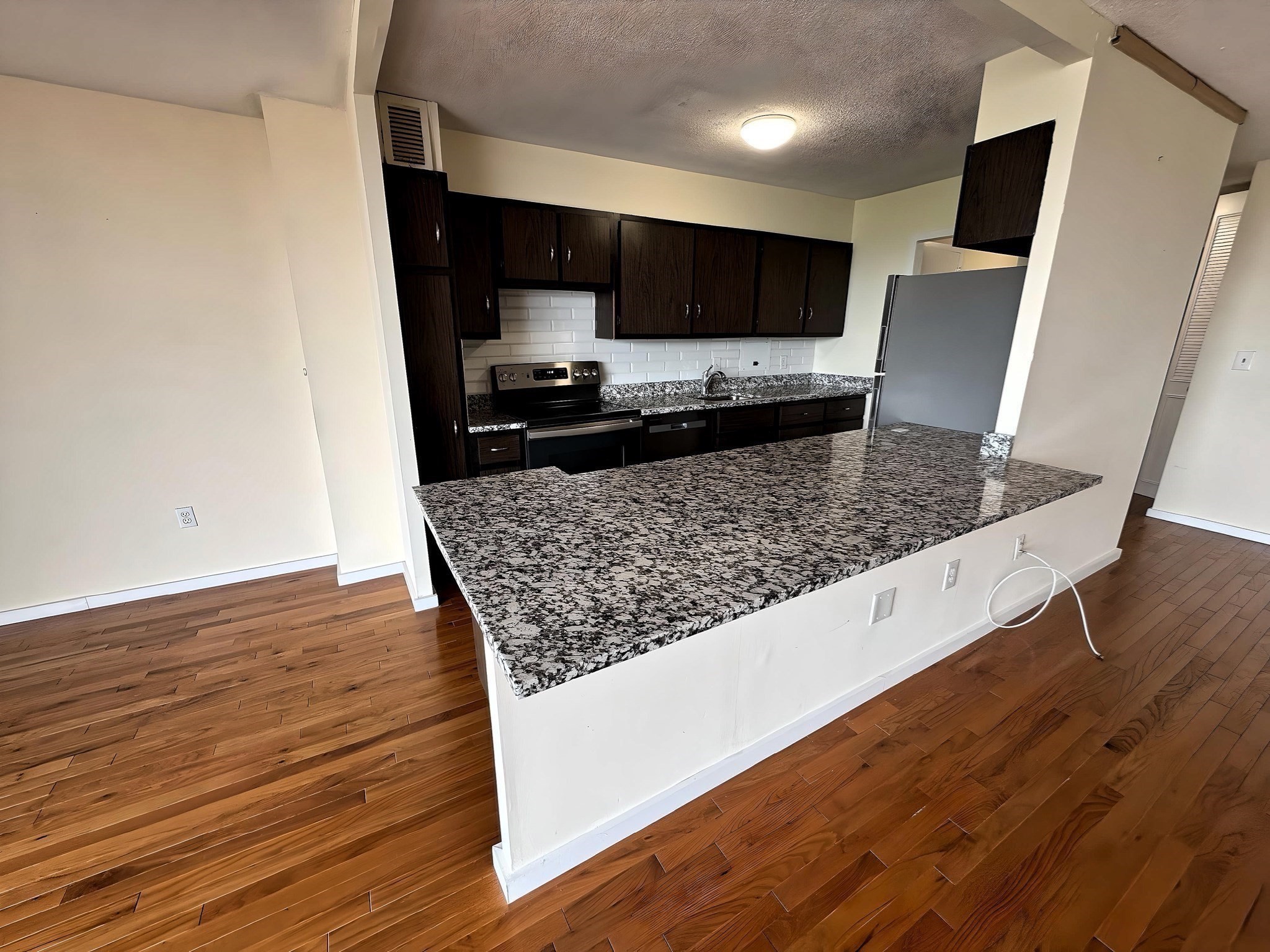 60 Longwood Ave Unit 802, Brookline, MA 02446 - Image 4