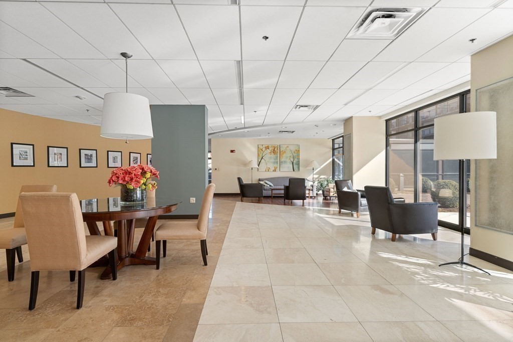 60 Longwood Ave Unit 802, Brookline, MA 02446 - Image 9