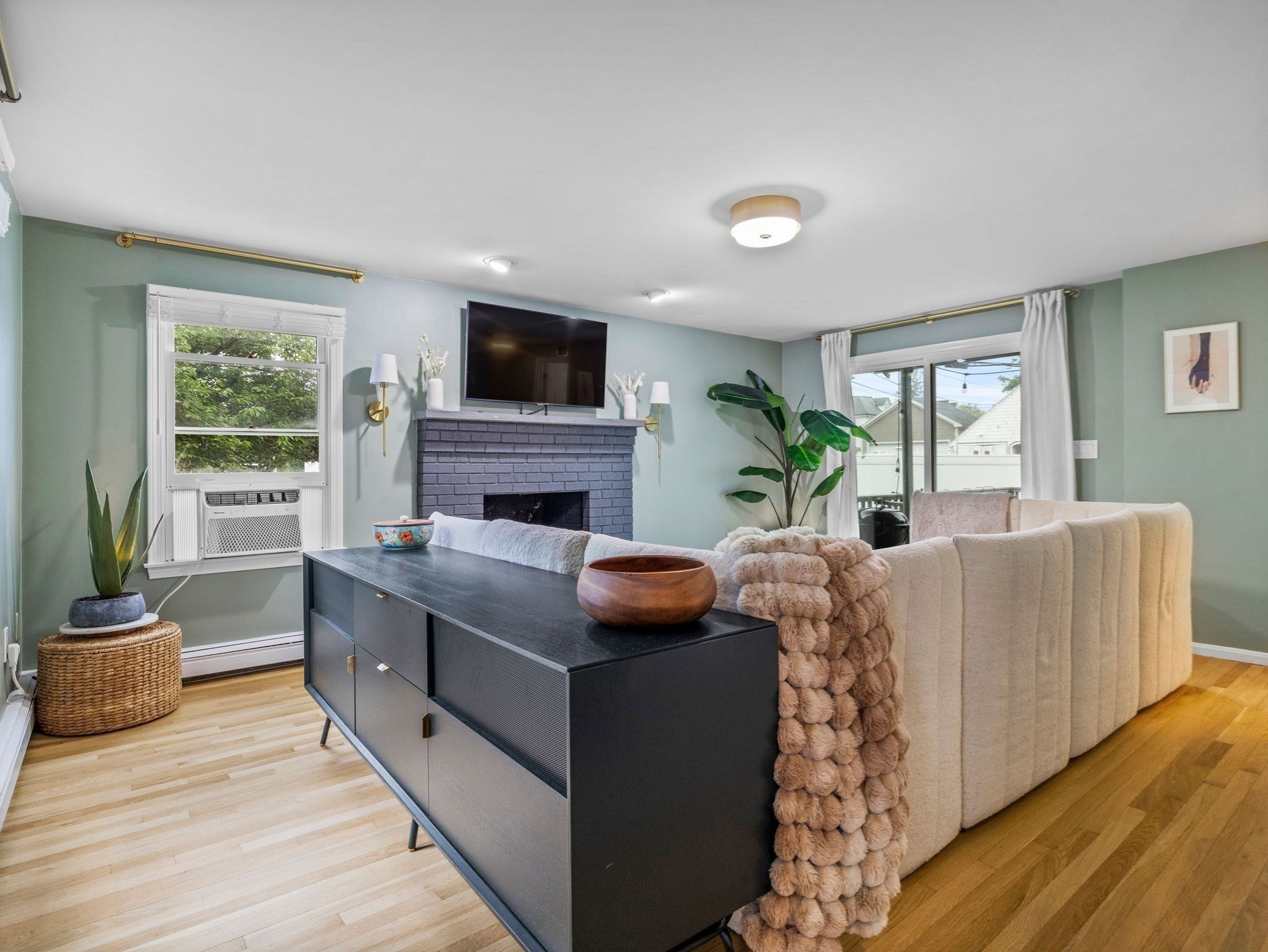 west-roxbury - #73392508